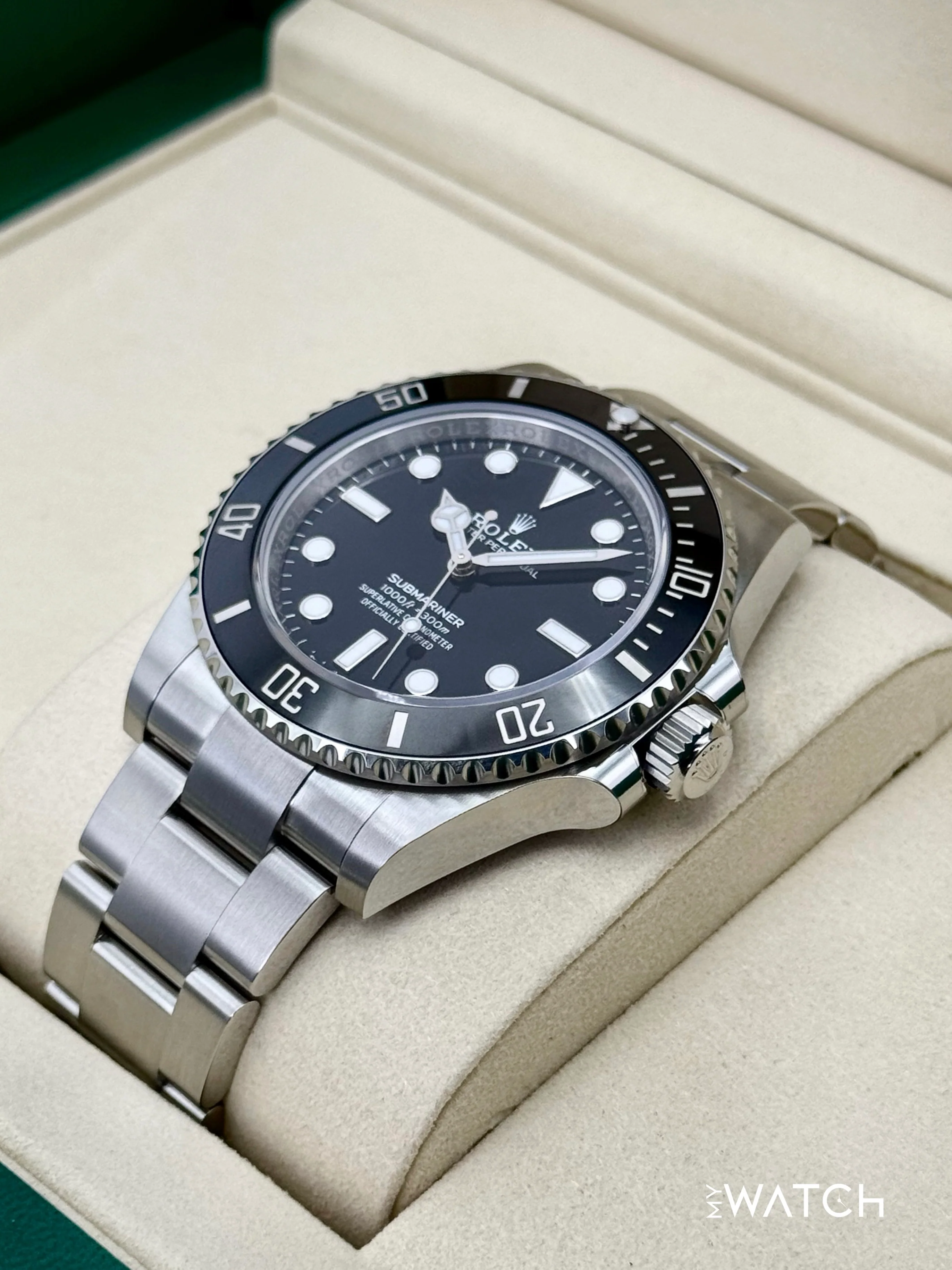 NEW 2025 Rolex Submariner 41mm 124060 Stainless Steel Black Dial (STICKERED) - Image 5