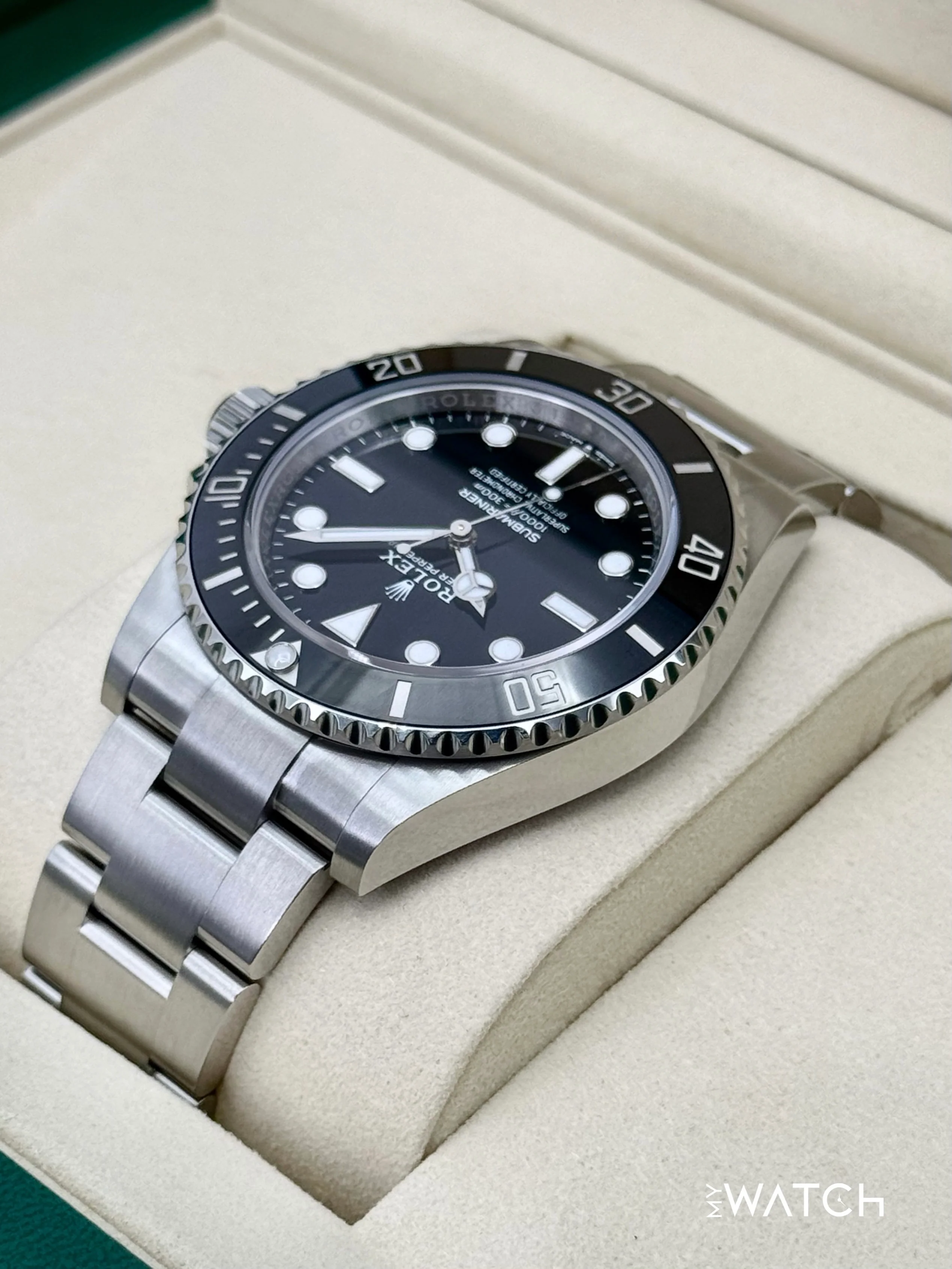NEW 2025 Rolex Submariner 41mm 124060 Stainless Steel Black Dial (STICKERED) - Image 7