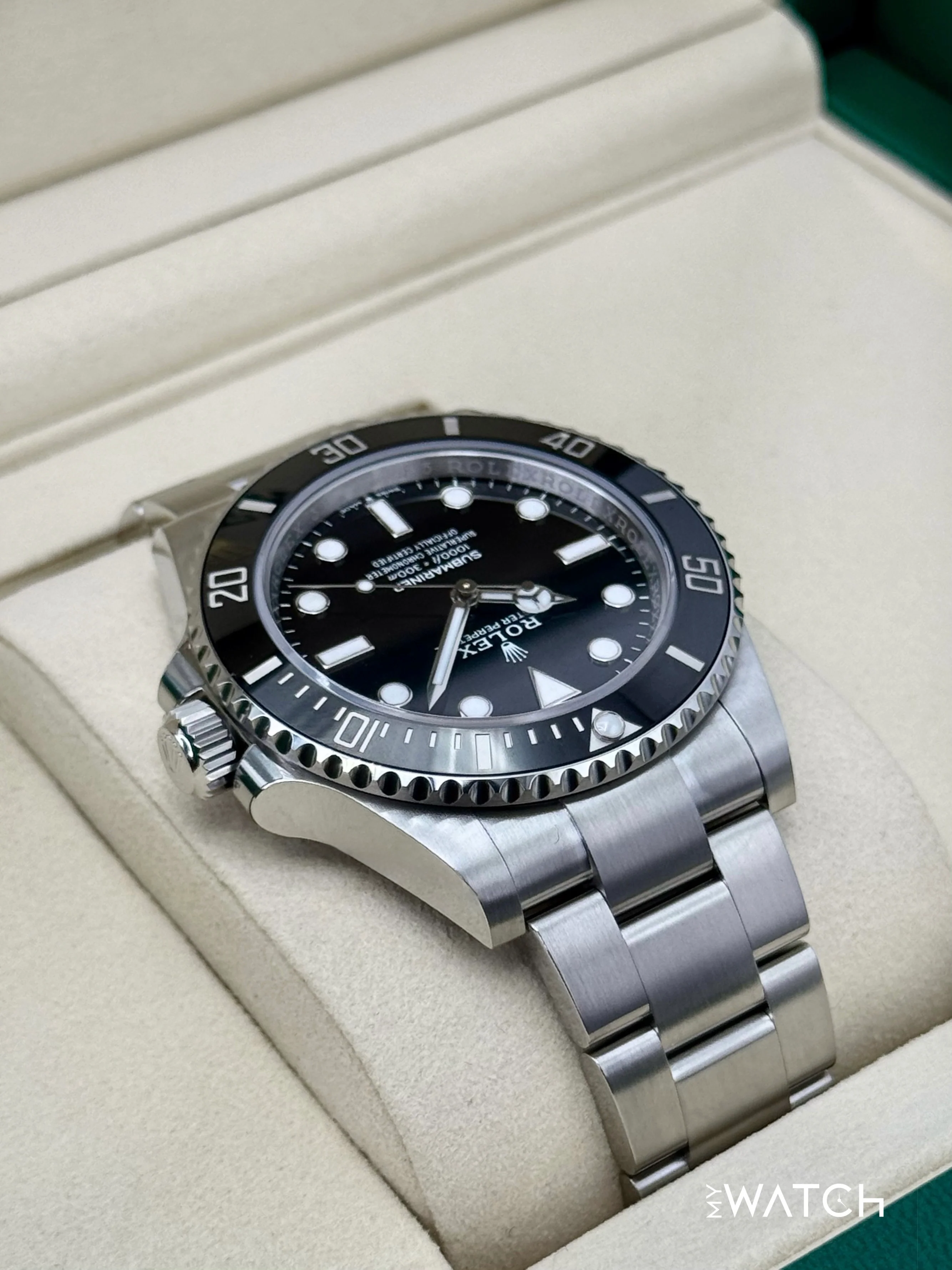 NEW 2025 Rolex Submariner 41mm 124060 Stainless Steel Black Dial (STICKERED) - Image 8