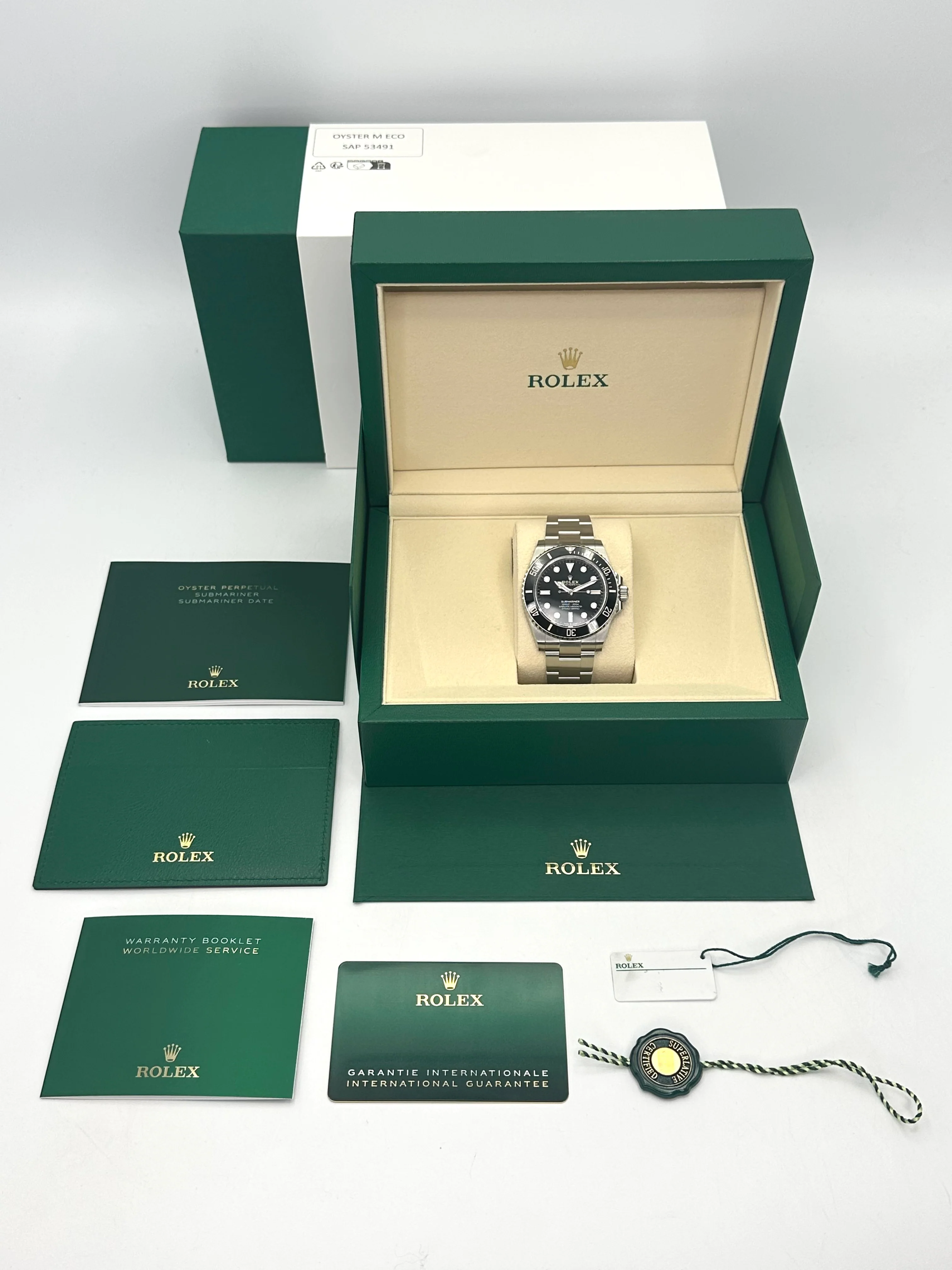 NEW 2025 Rolex Submariner 41mm 124060 Stainless Steel Black Dial - Image 10