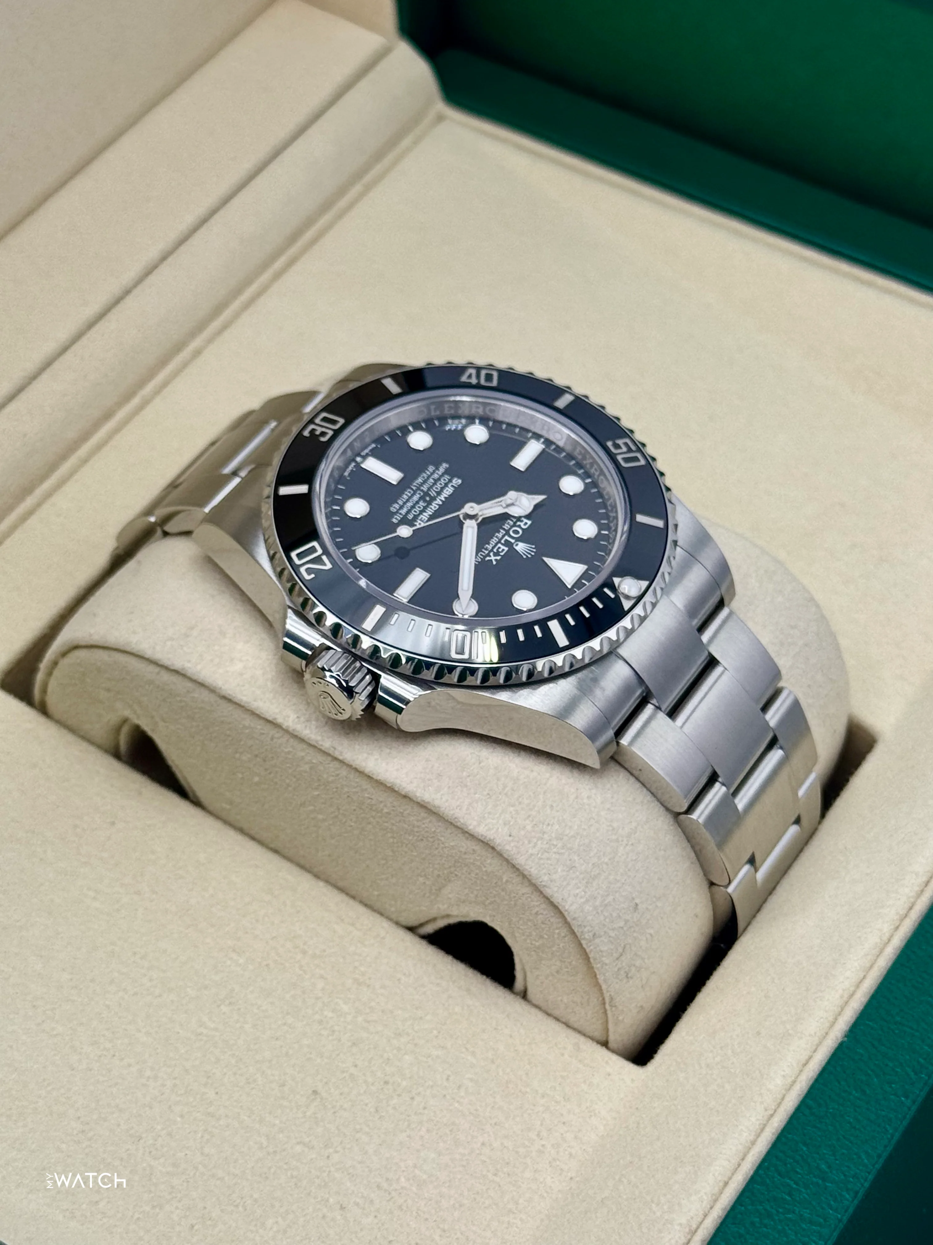 NEW 2025 Rolex Submariner 41mm 124060 Stainless Steel Black Dial (STICKERED) - Image 8
