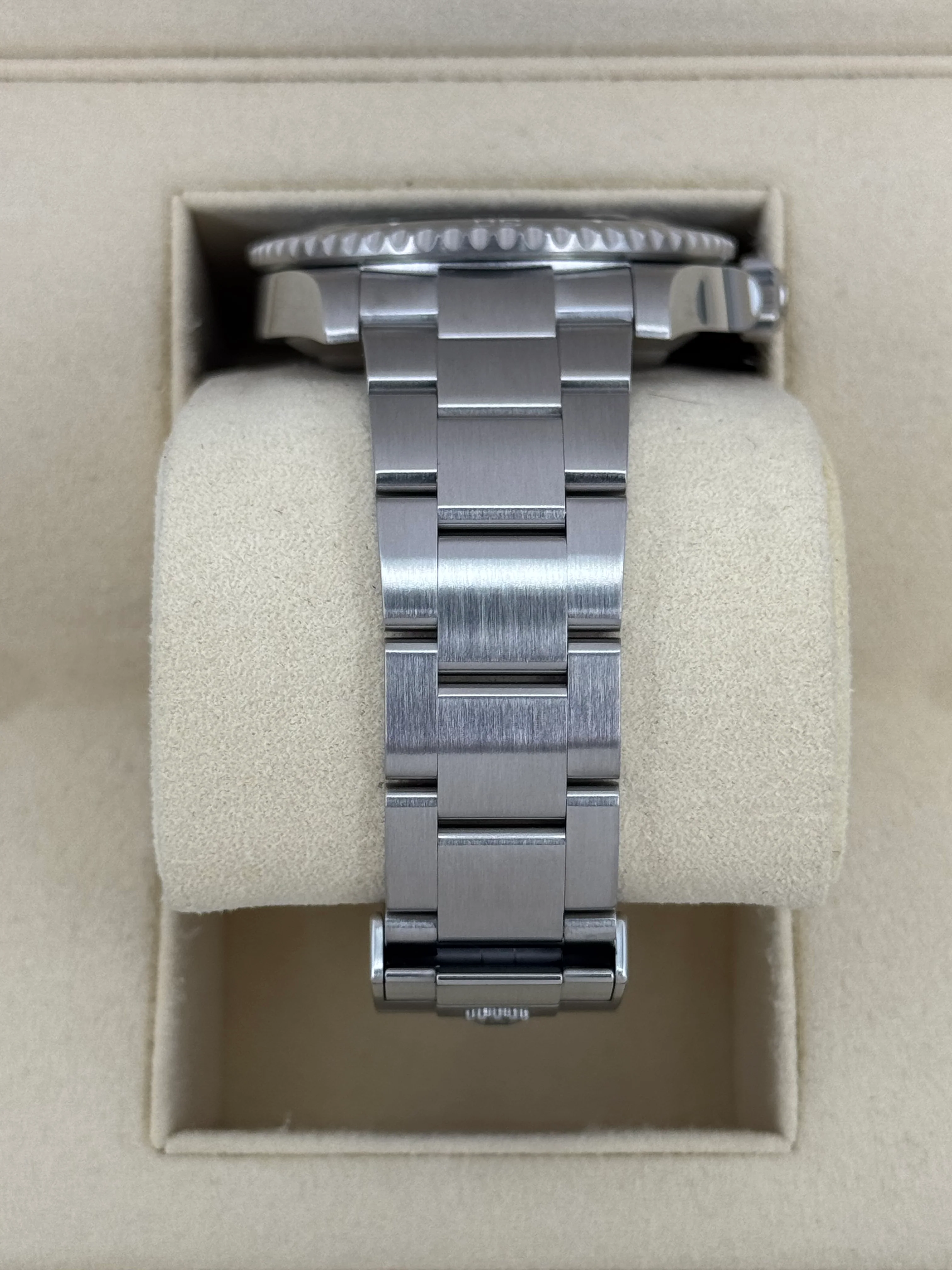 2022 Rolex Submariner 41mm 126610LN Stainless Steel Black Dial - Image 3