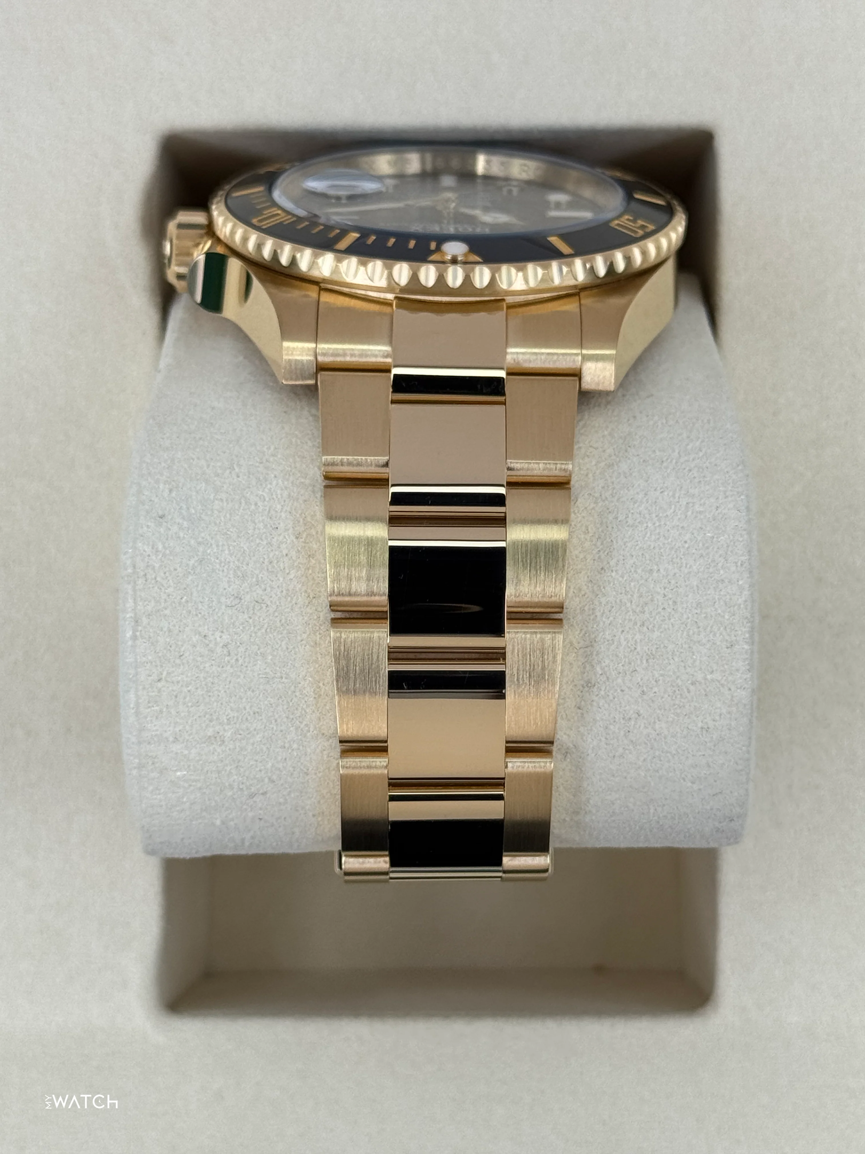 NEW 2025 Rolex Submariner 41mm 126618LN Yellow Gold Black Dial - Image 4