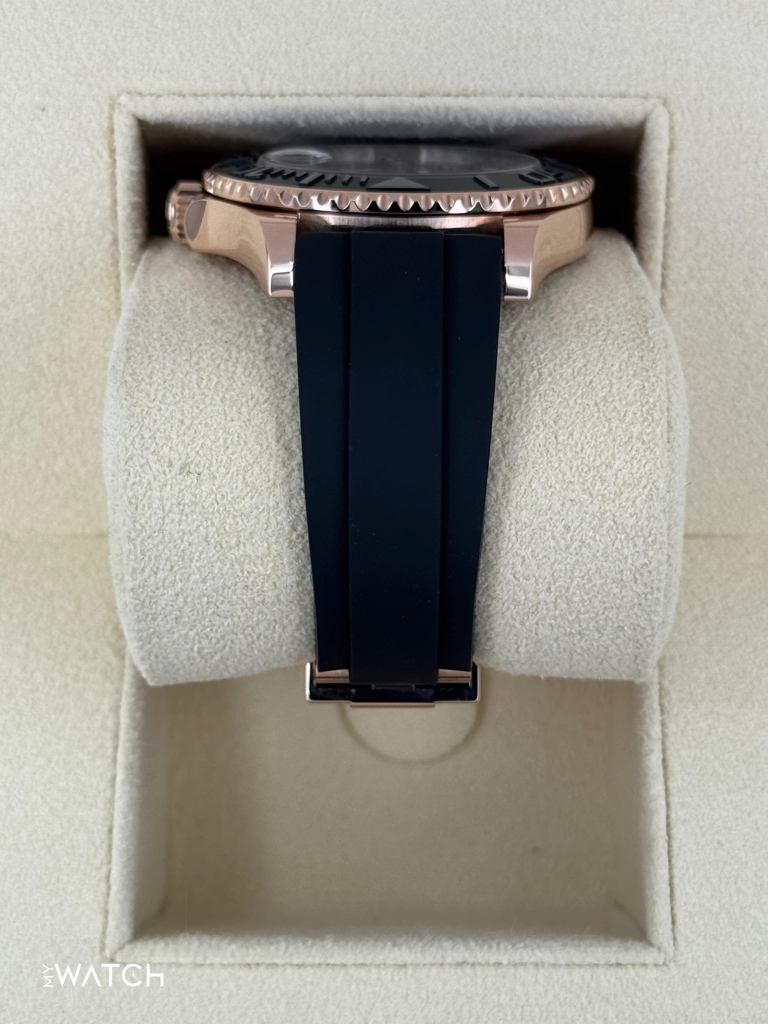 NEW 2025 Rolex Yacht-Master 37mm 268655 Rose Gold Black Dial - Image 4
