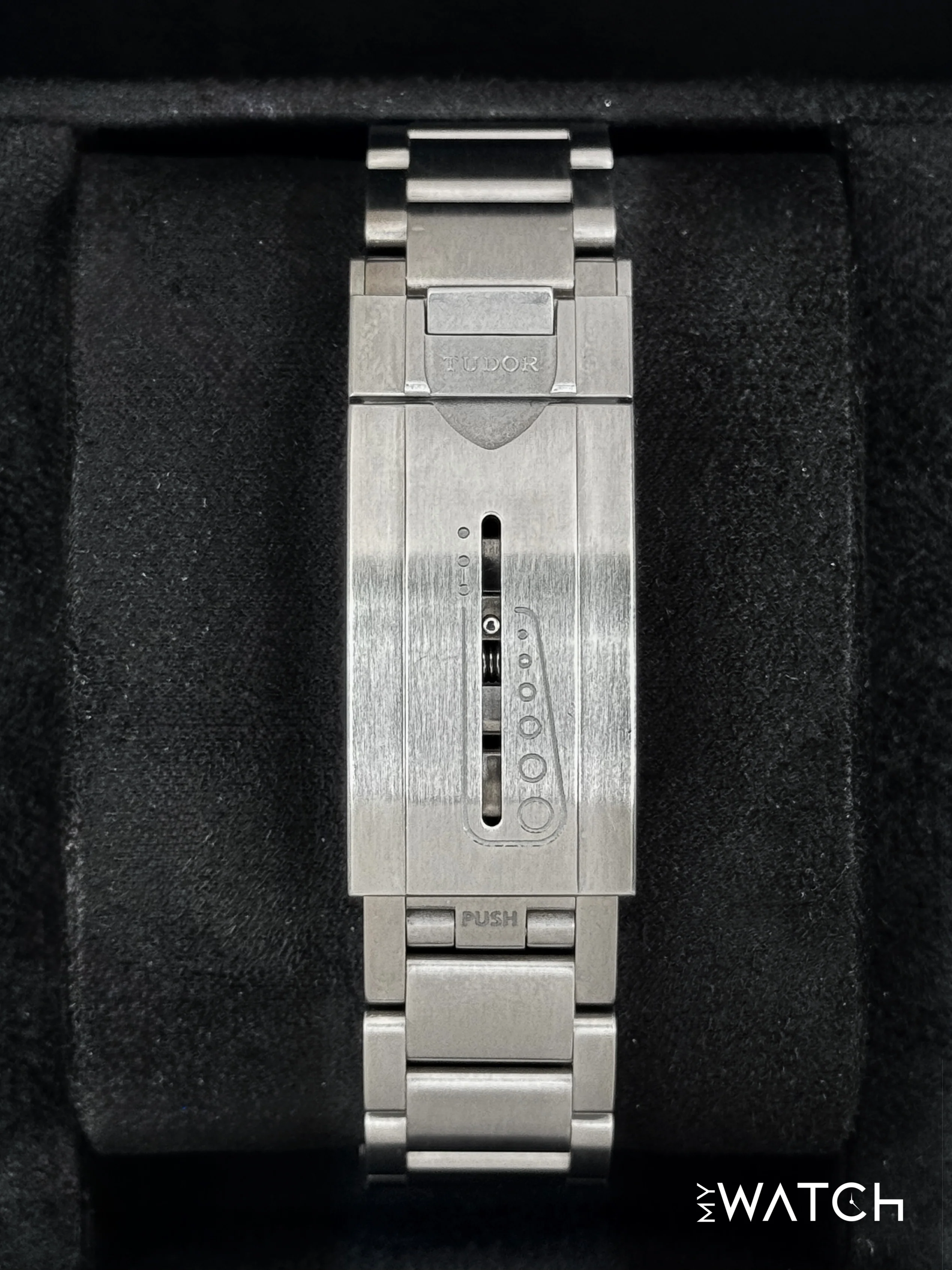 2025 Tudor Pelagos 42mm 25600TB Titanium Blue Dial - Image 2