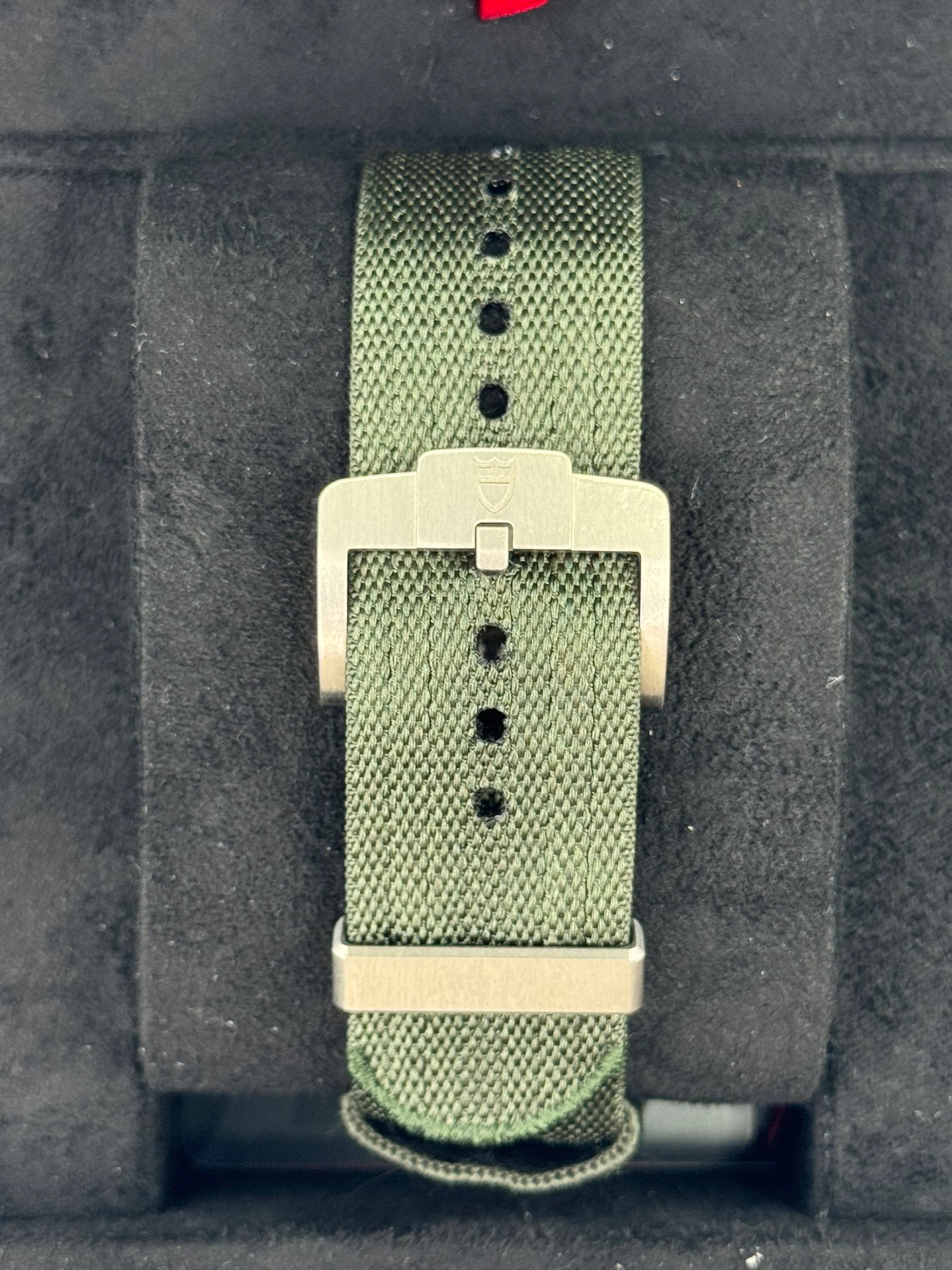 NEW 2025 Tudor Pelagos Fxd GMT 42mm 2542G257NU Titanium Black Dial - Image 2