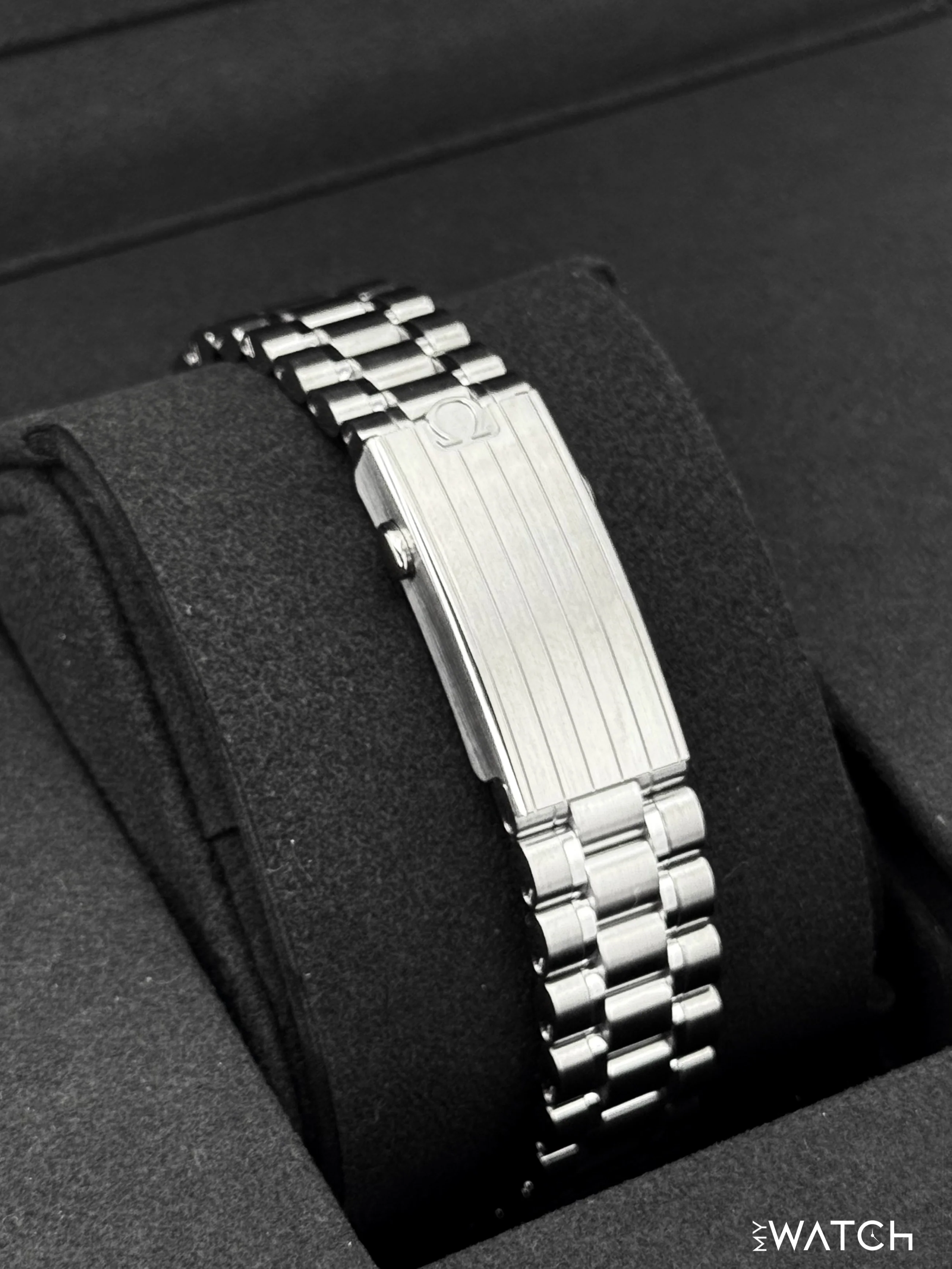 NEW 2026 Omega Speedmaster Moonwatch 42mm 310.30.42.50.01.004 Black Dial - Image 2