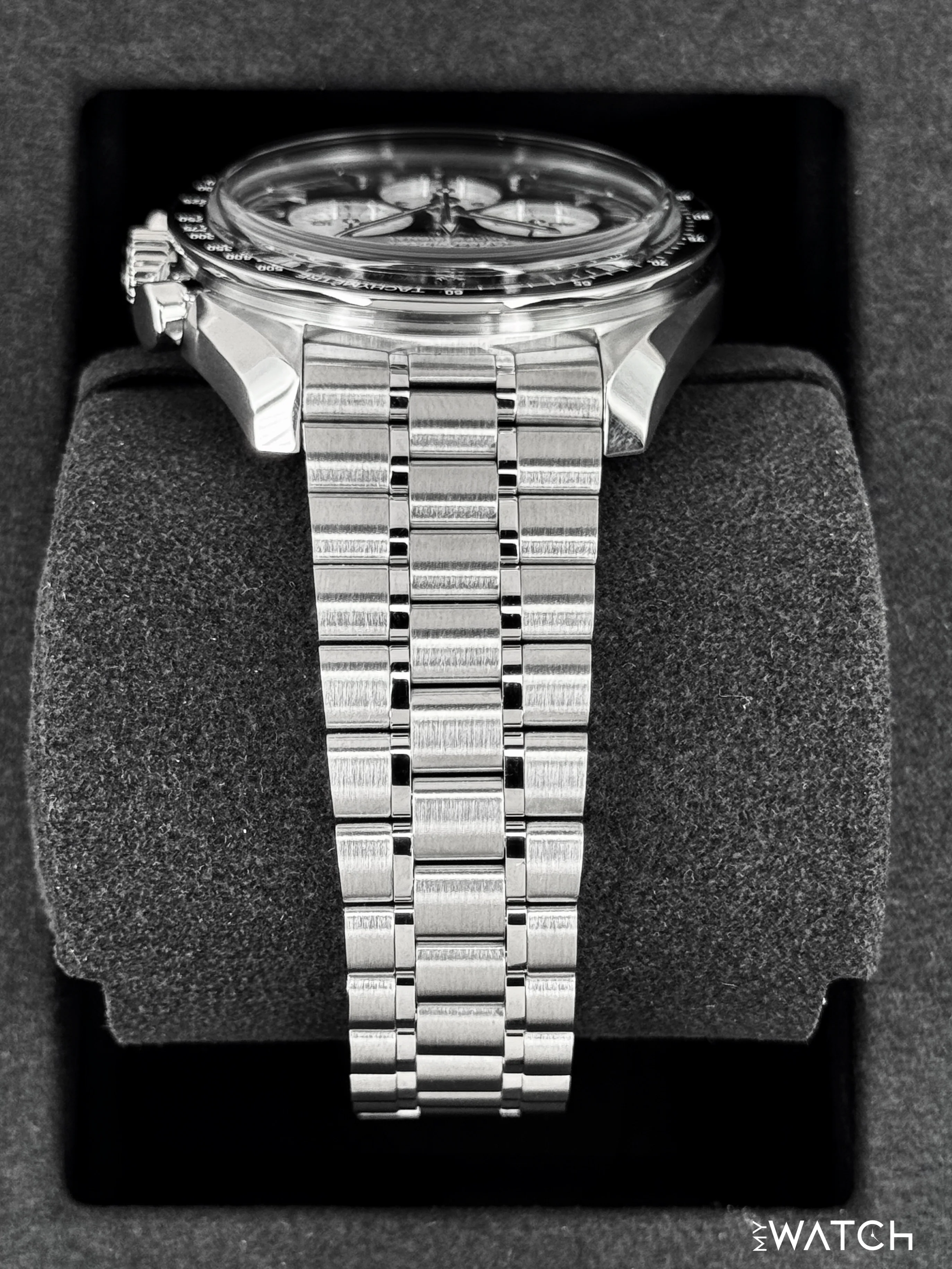 NEW 2026 Omega Speedmaster Moonwatch 42mm 310.30.42.50.01.004 Black Dial - Image 4