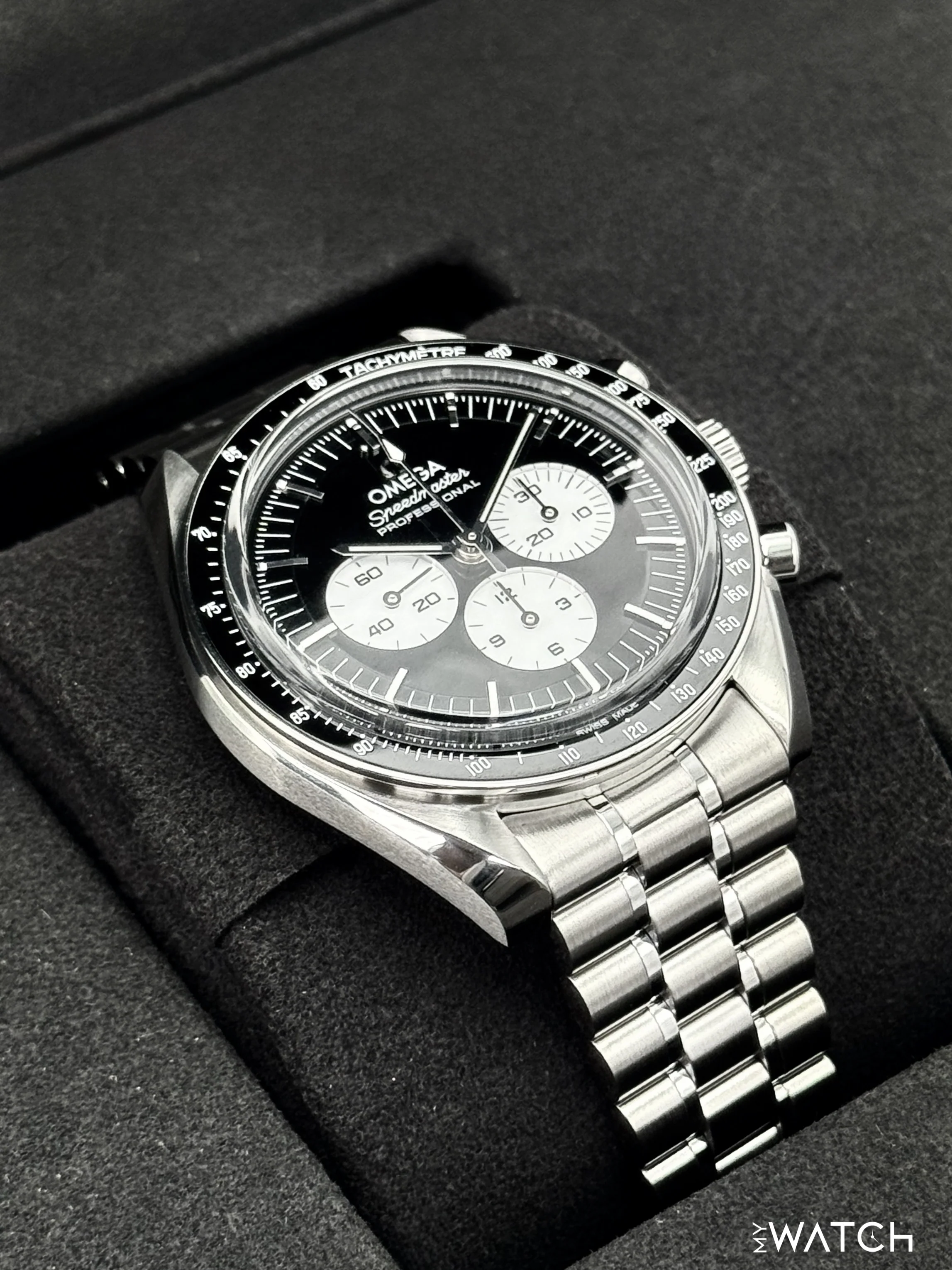 NEW 2026 Omega Speedmaster Moonwatch 42mm 310.30.42.50.01.004 Black Dial - Image 6