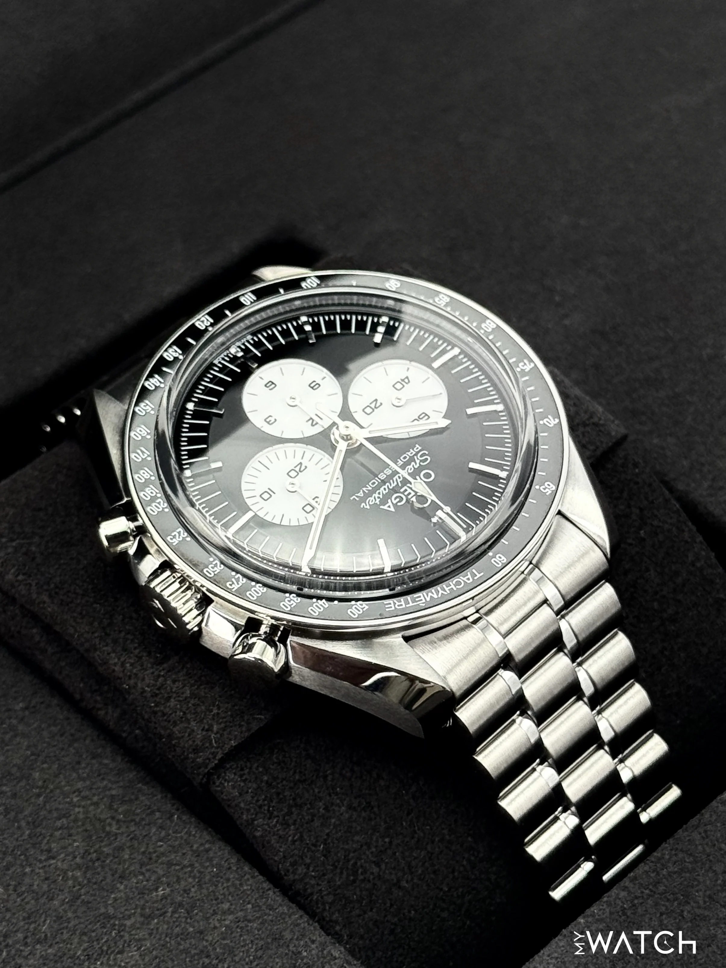 NEW 2026 Omega Speedmaster Moonwatch 42mm 310.30.42.50.01.004 Black Dial - Image 8