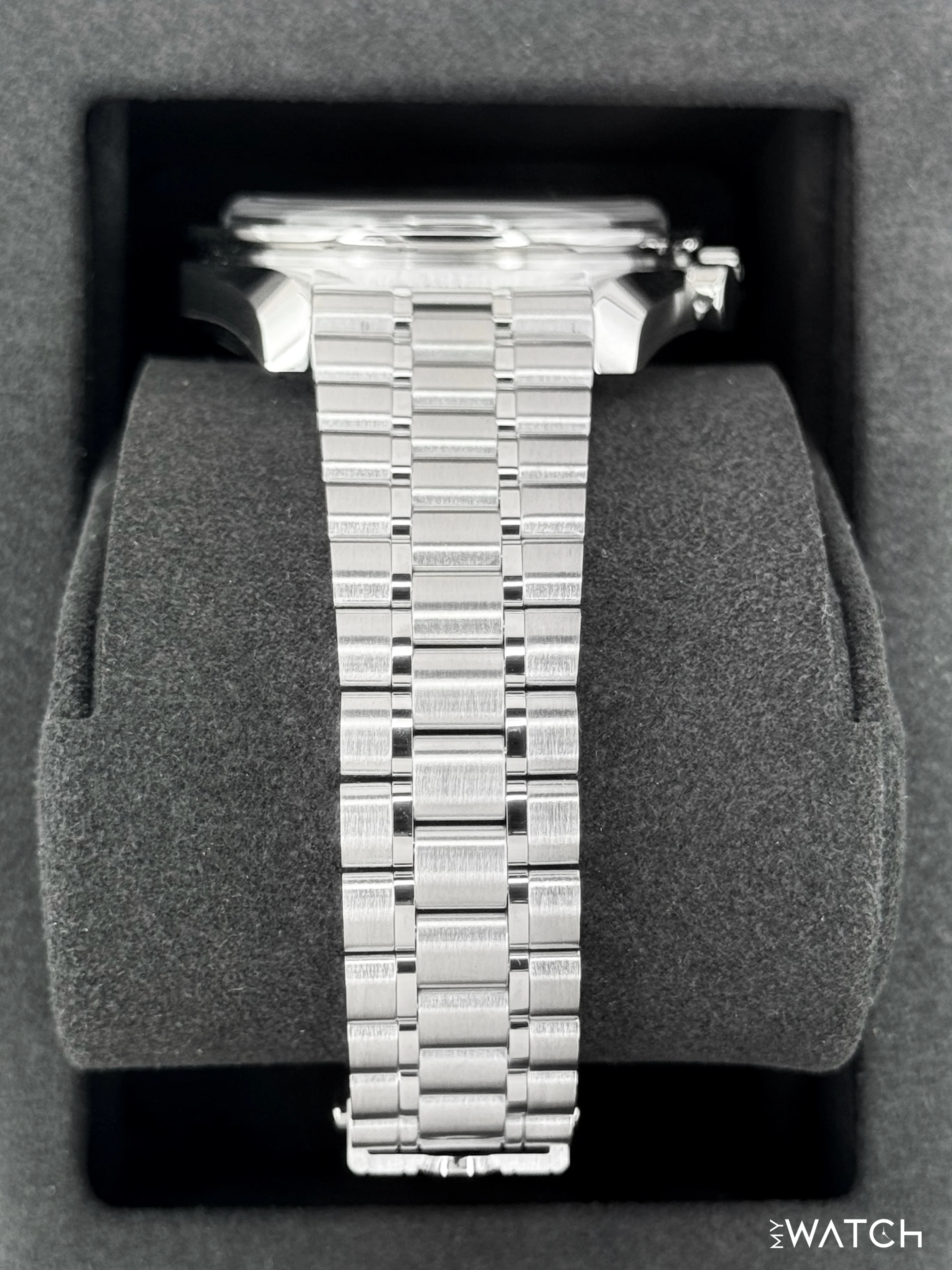 NEW 2026 Omega Speedmaster Moonwatch Pro 42mm 310.30.42.50.01.002 Black Dial - Image 3