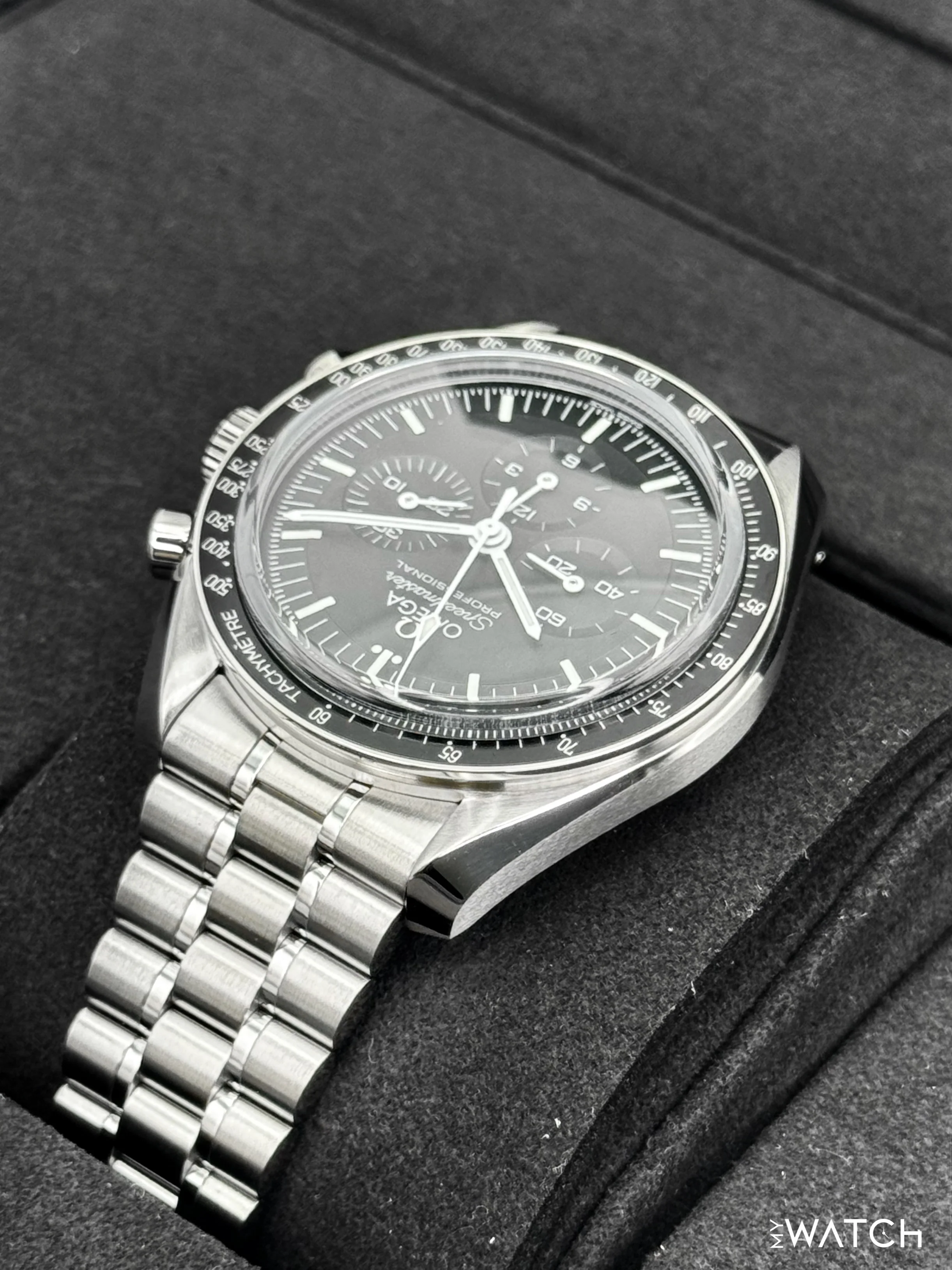 NEW 2026 Omega Speedmaster Moonwatch Pro 42mm 310.30.42.50.01.002 Black Dial - Image 7
