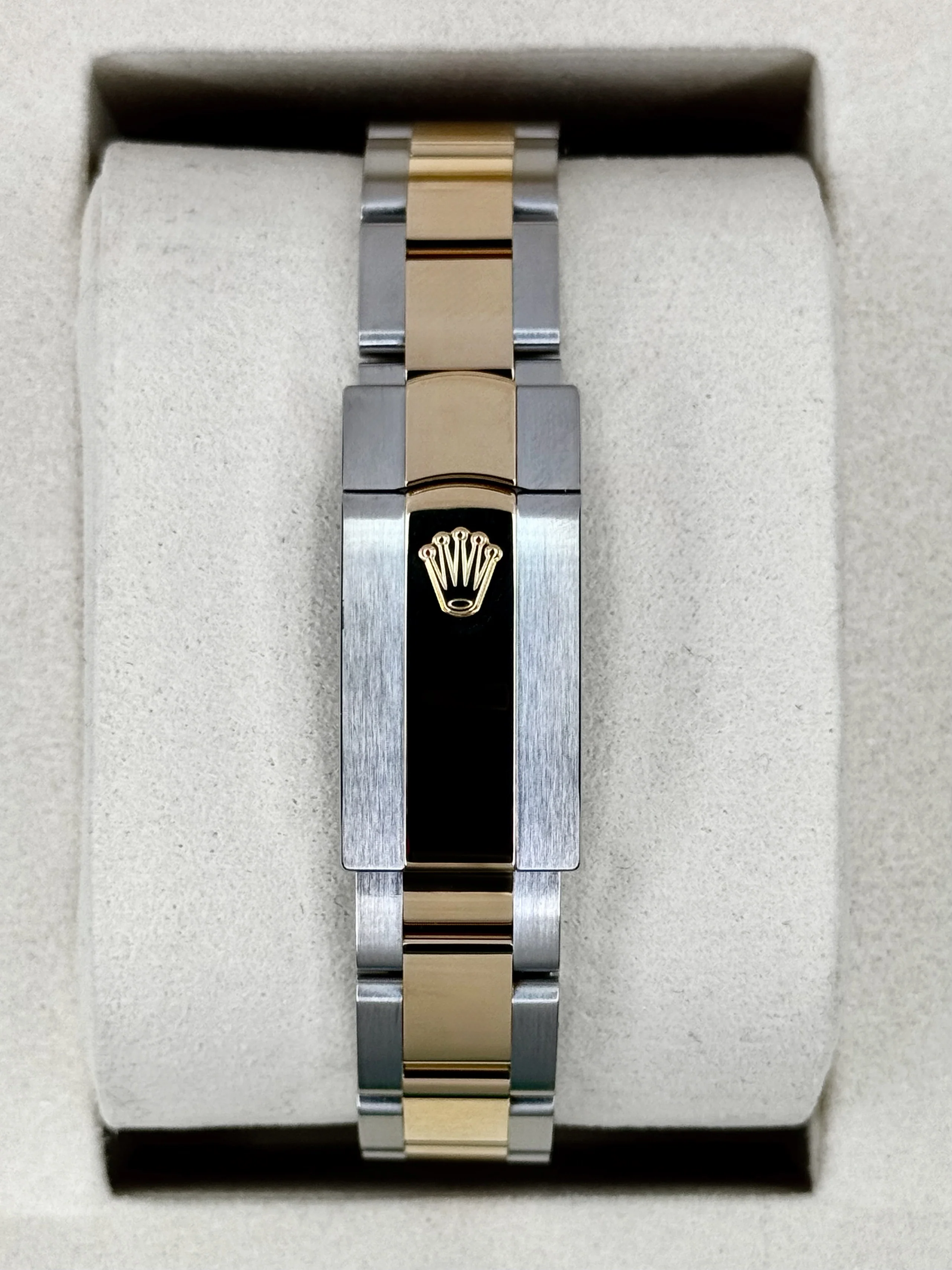 NEW 2026 Rolex Datejust 31mm 278273 Two-Tone Oyster Silver Diamond Dial - Image 2