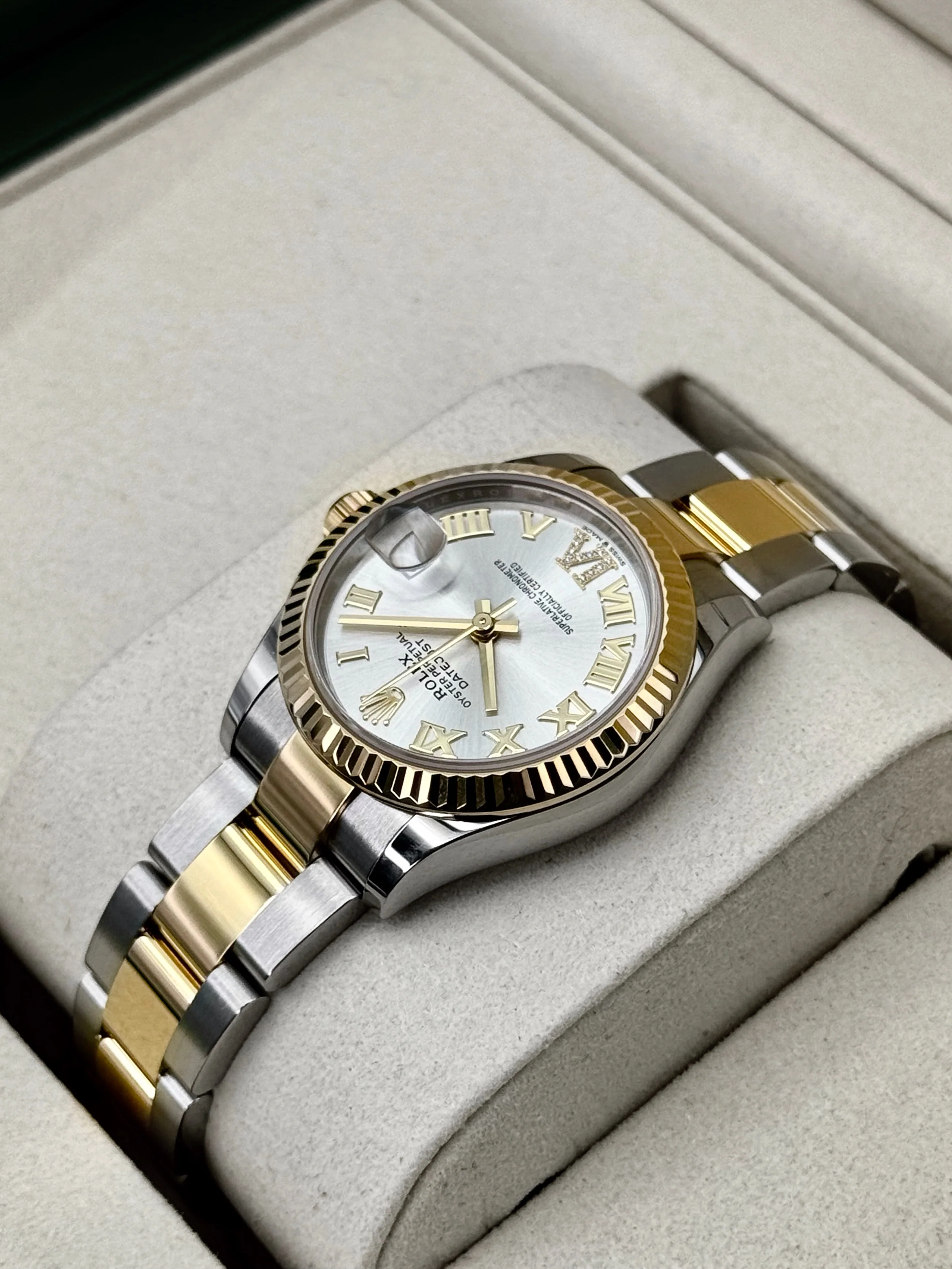 NEW 2026 Rolex Datejust 31mm 278273 Two-Tone Oyster Silver Diamond Dial - Image 7