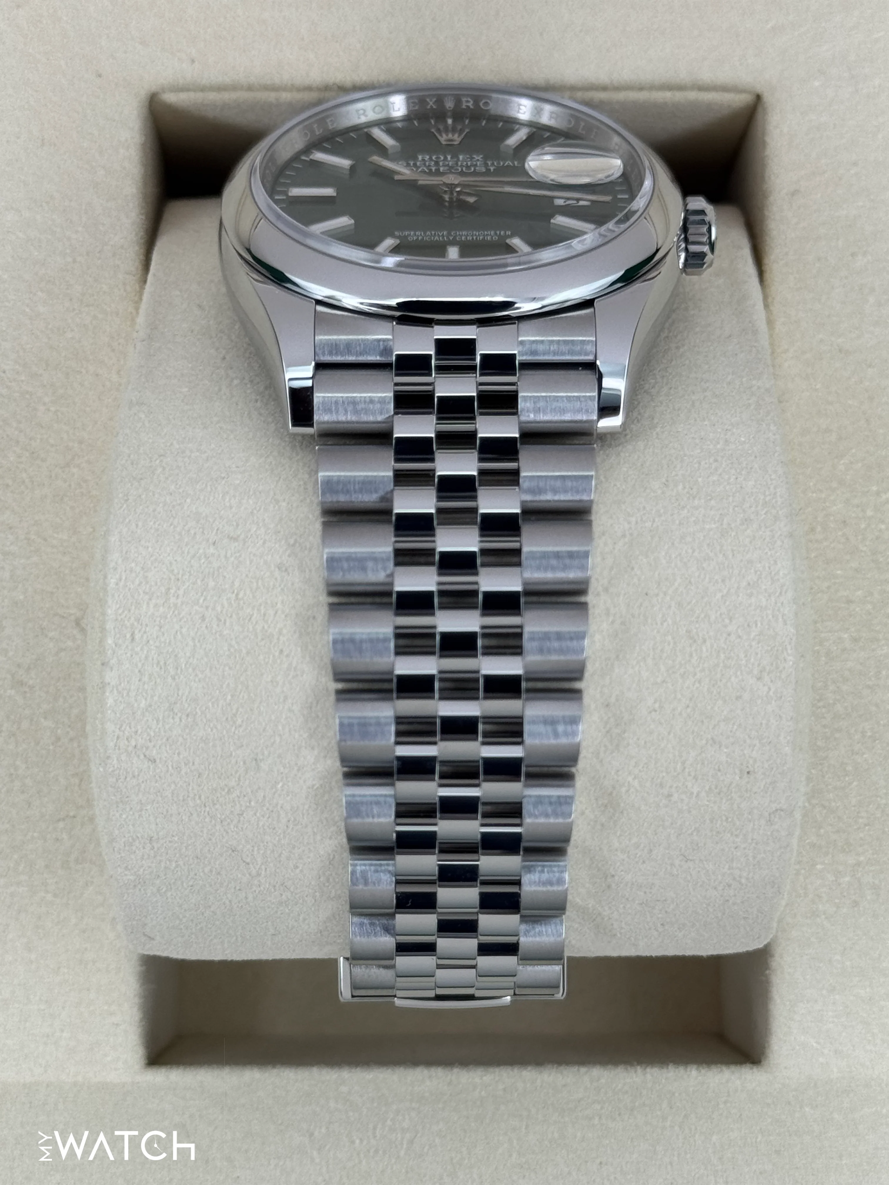 NEW 2026 Rolex Datejust 36mm 126200 Stainless Steel Jubilee Green Dial - Image 3