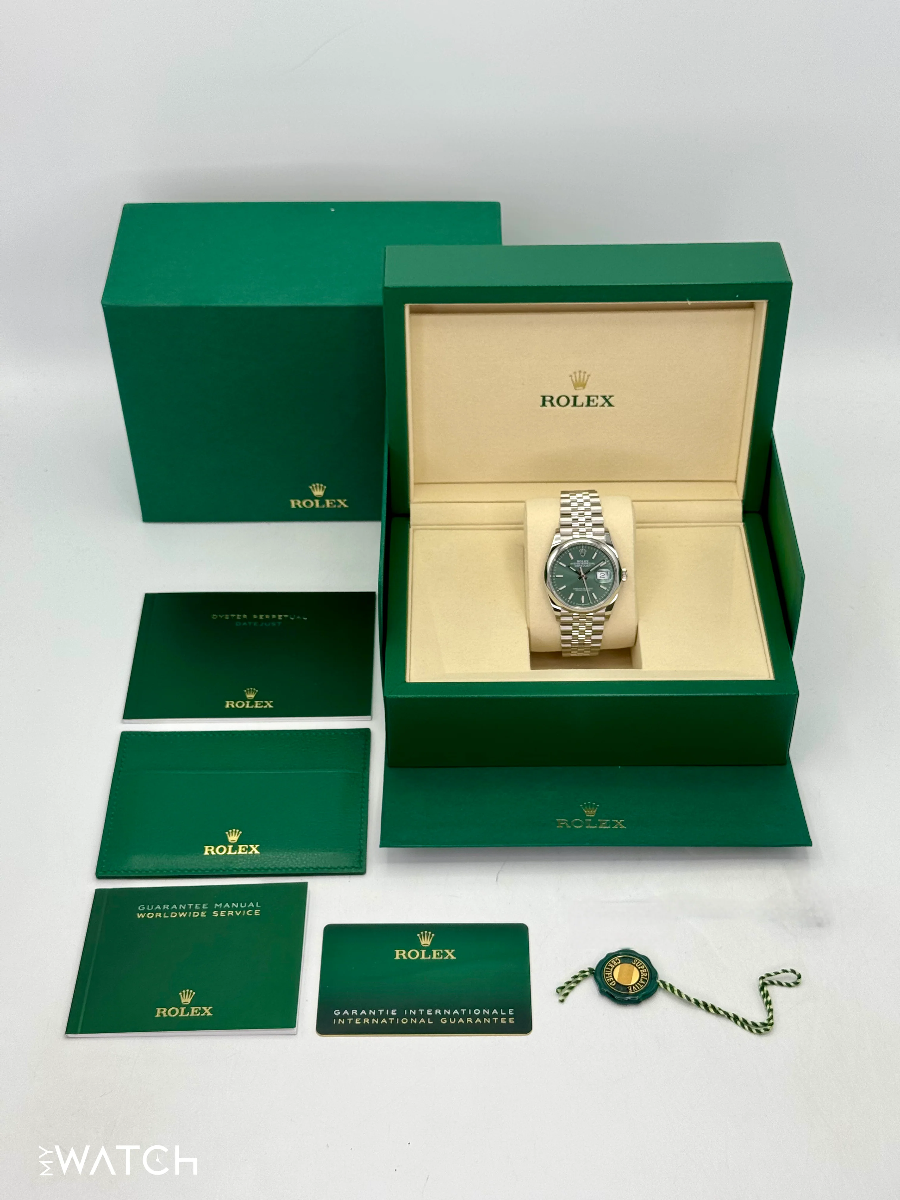 NEW 2026 Rolex Datejust 36mm 126200 Stainless Steel Jubilee Green Dial - Image 9