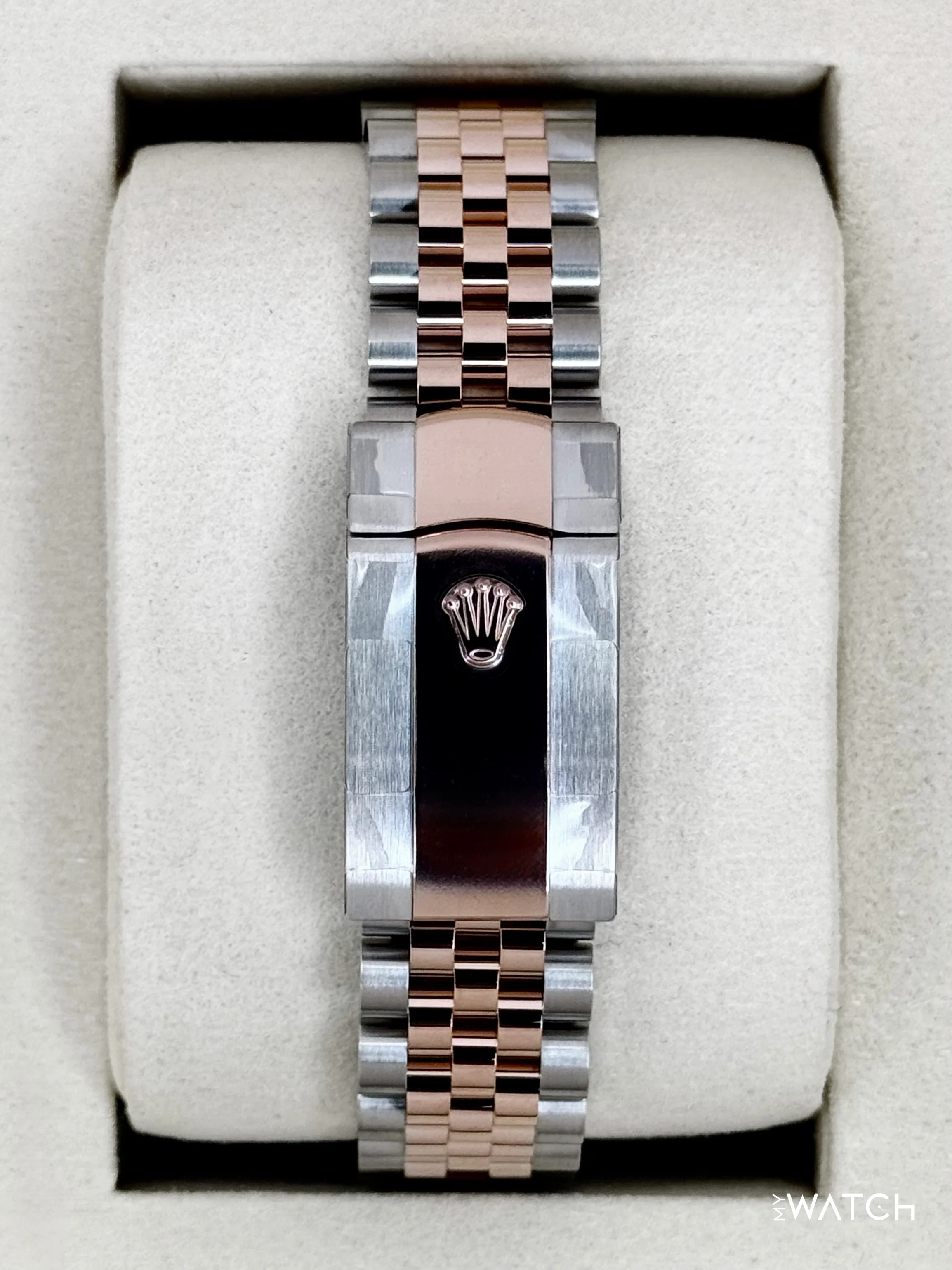 NEW 2026 Rolex Datejust 36mm 126231 Two-Tone MOP Diamond Dial (STICKERED) - Image 2