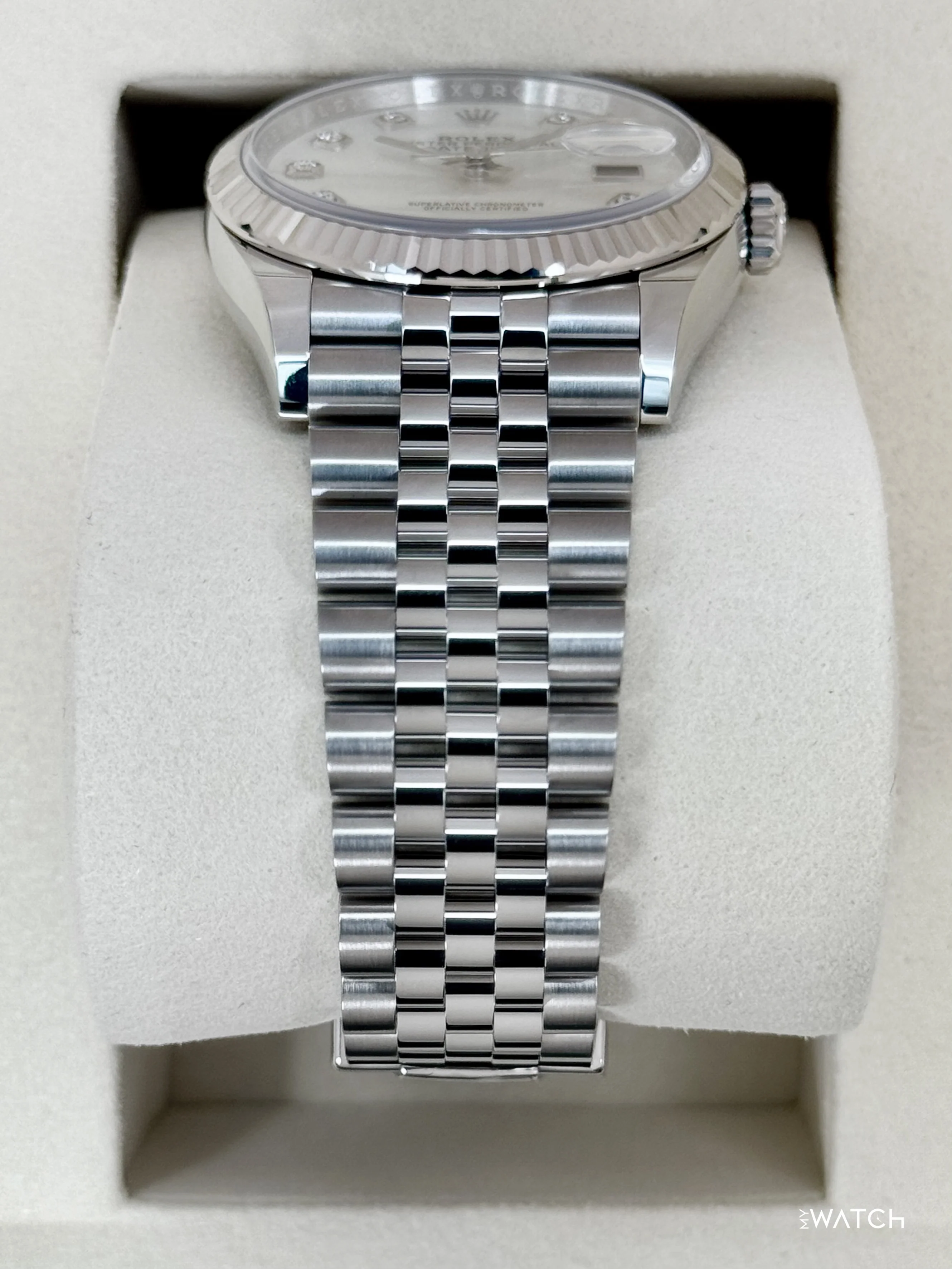 NEW 2026 Rolex Datejust 36mm 126234 Stainless Steel MOP Diamond Dial (STICKERED) - Image 3