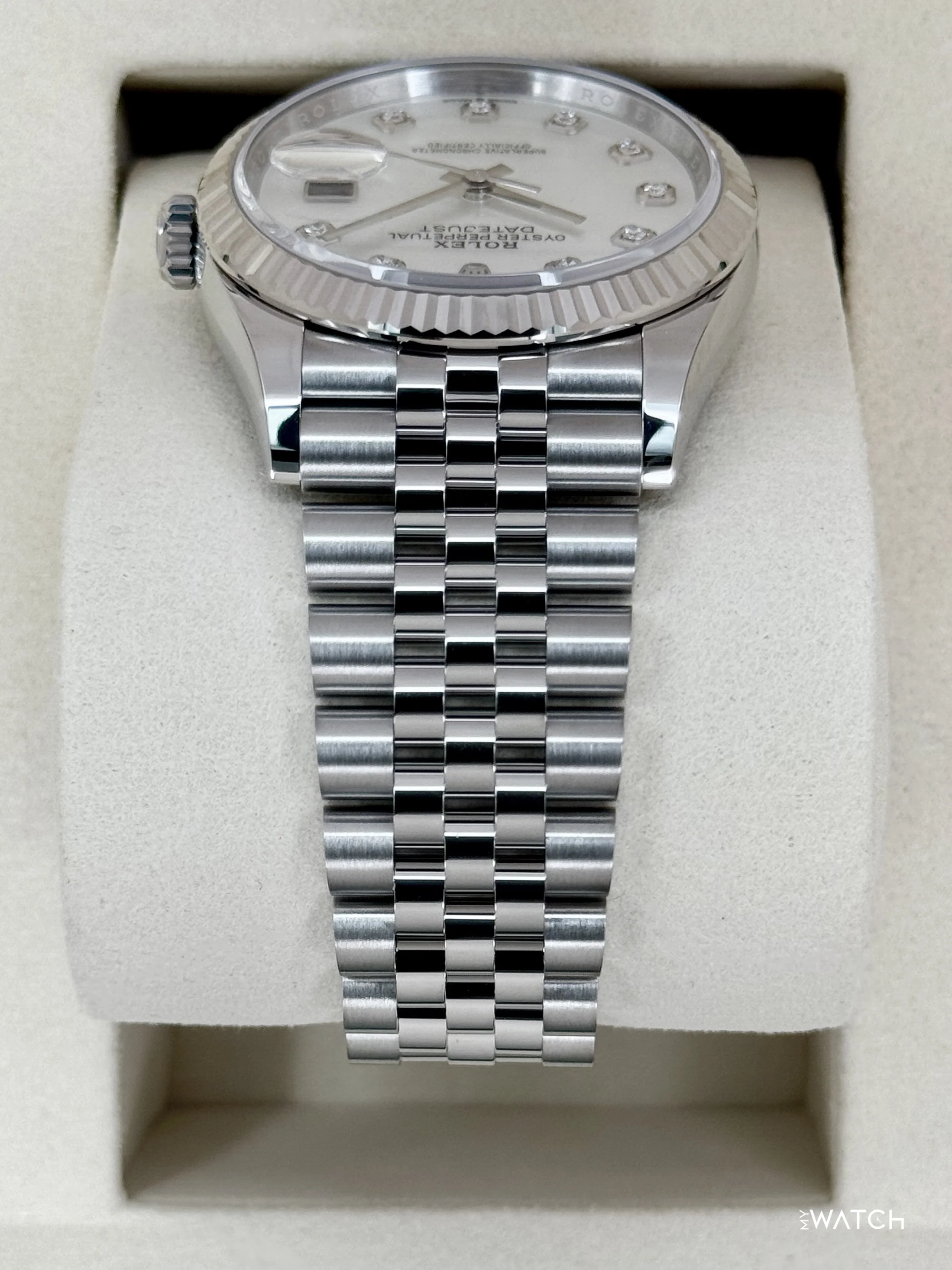 NEW 2026 Rolex Datejust 36mm 126234 Stainless Steel MOP Diamond Dial (STICKERED) - Image 4