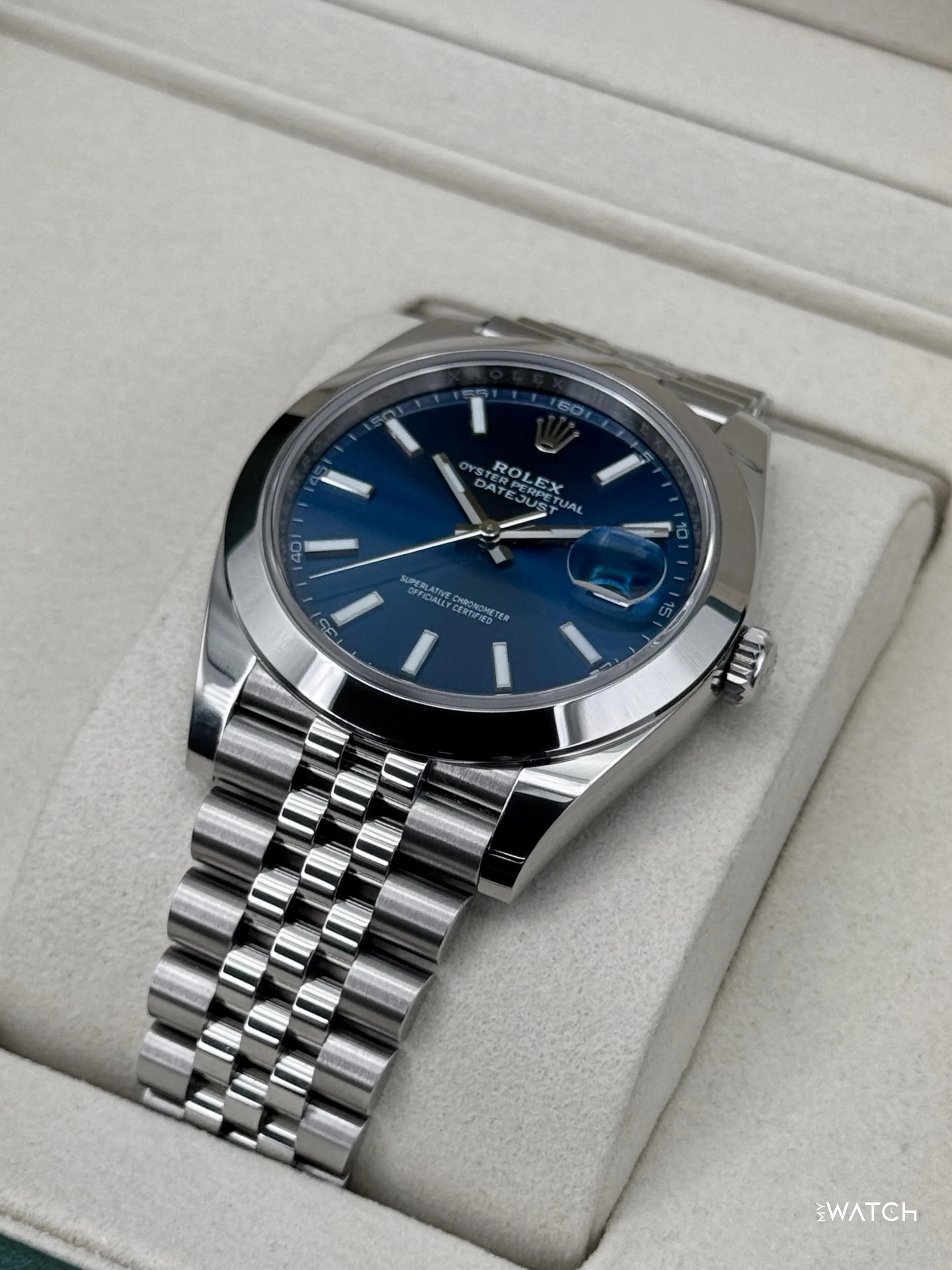 NEW 2026 Rolex Datejust 41mm 126300 Stainless Steel Jubilee Blue Dial - Image 5