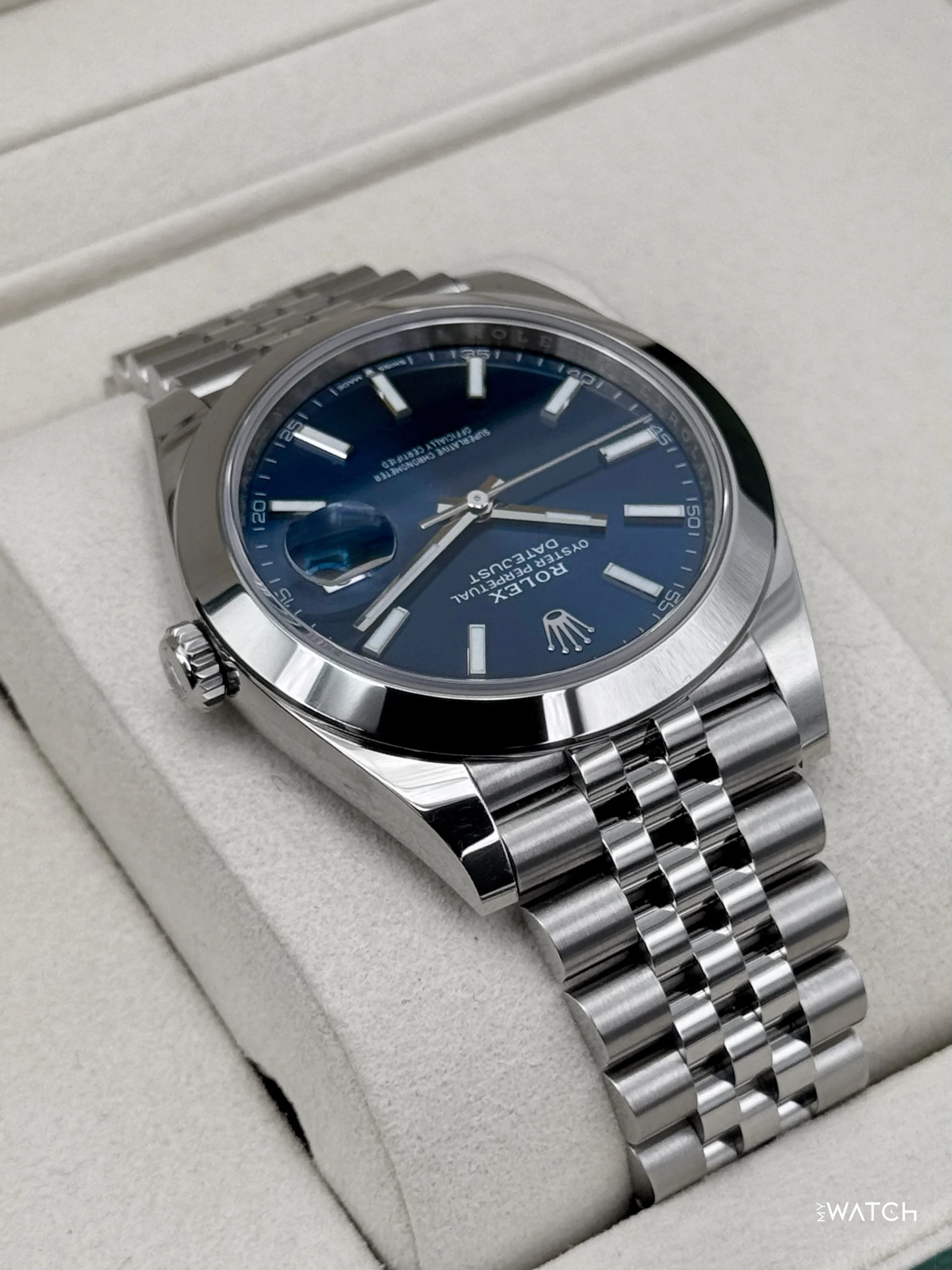 NEW 2026 Rolex Datejust 41mm 126300 Stainless Steel Jubilee Blue Dial - Image 8