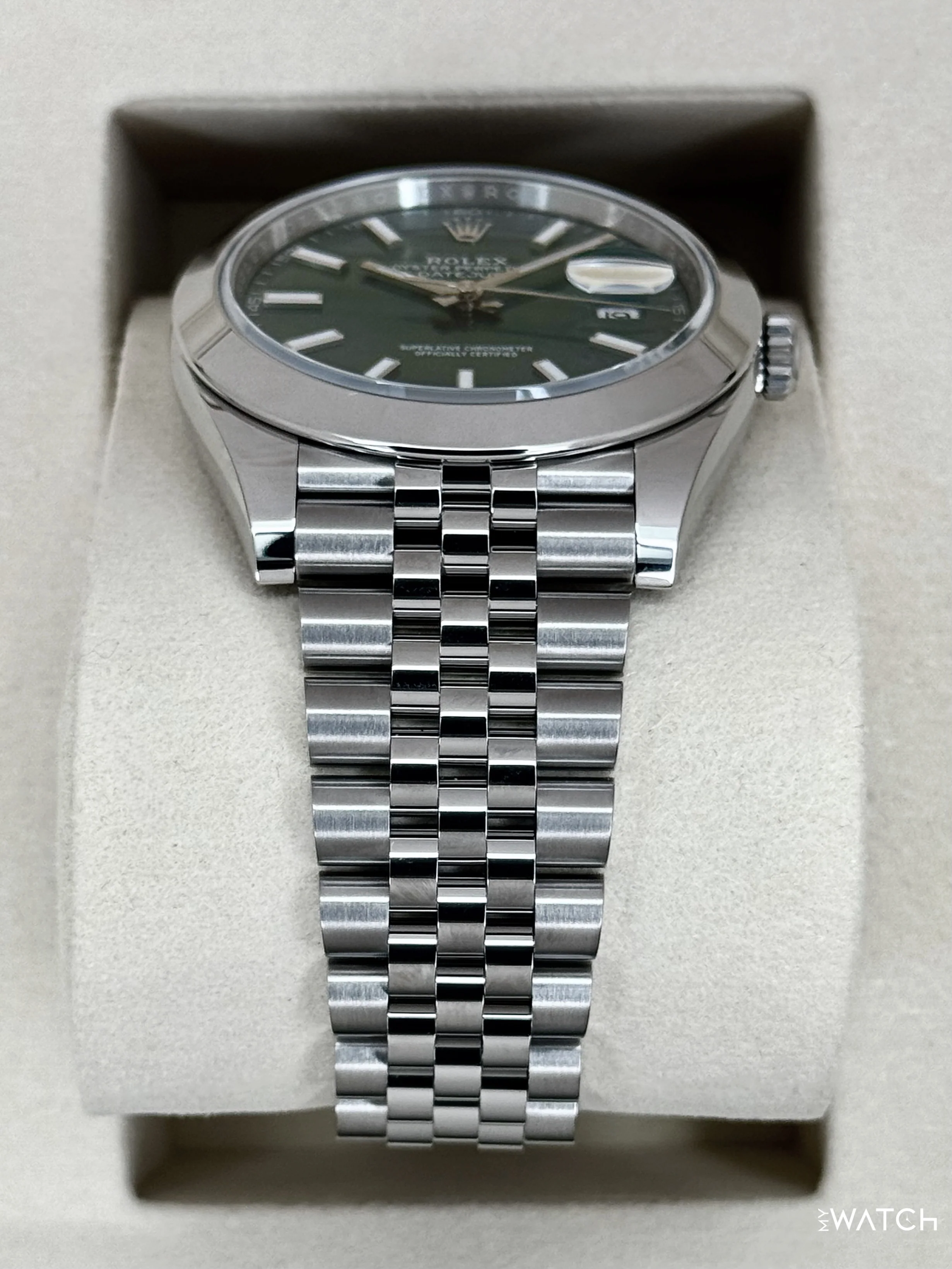 NEW 2026 Rolex Datejust 41mm 126300 Stainless Steel Jubilee Green Dial - Image 3