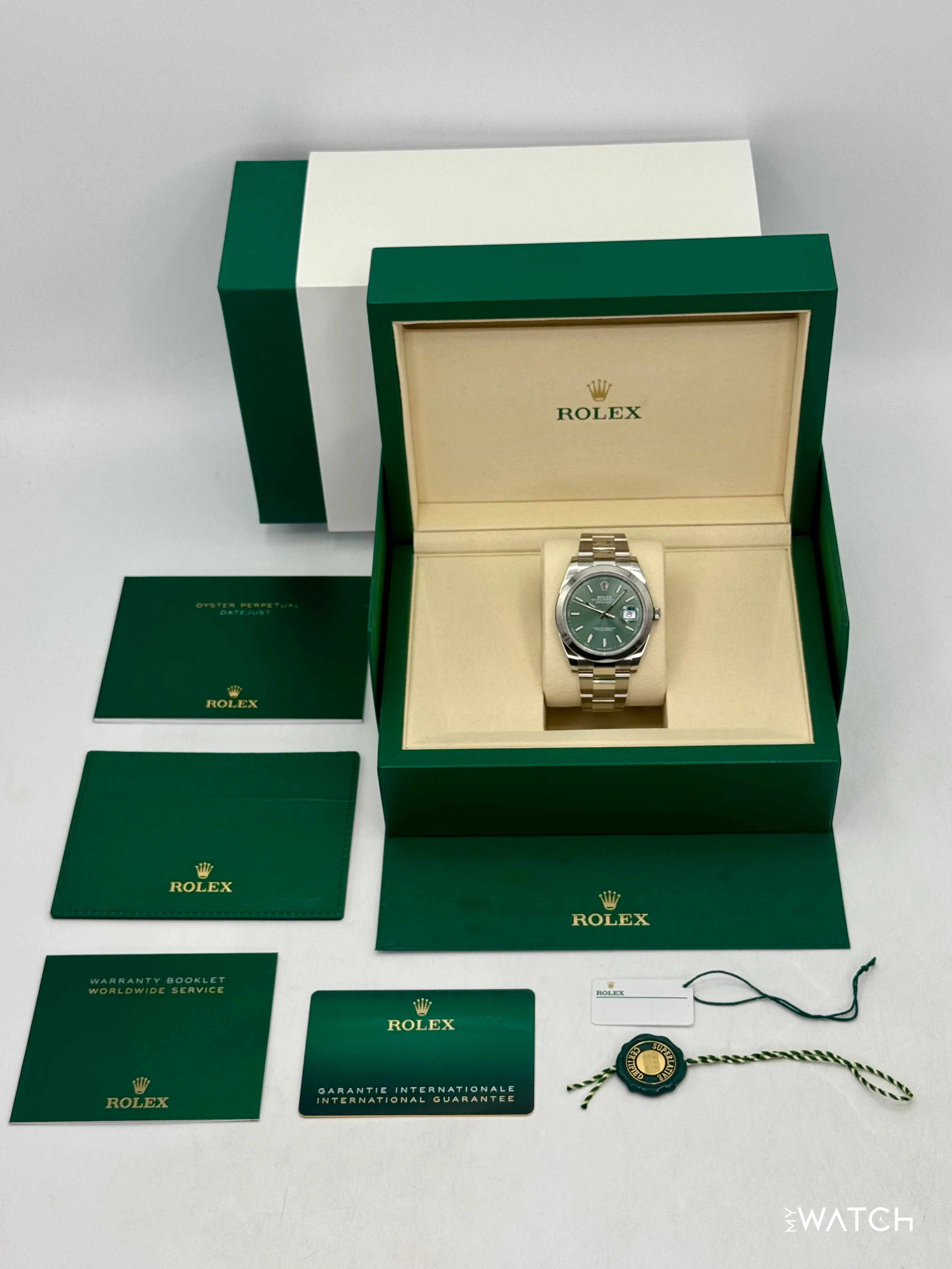 NEW 2026 Rolex Datejust 41mm 126300 Stainless Steel Oyster Green Dial - Image 10