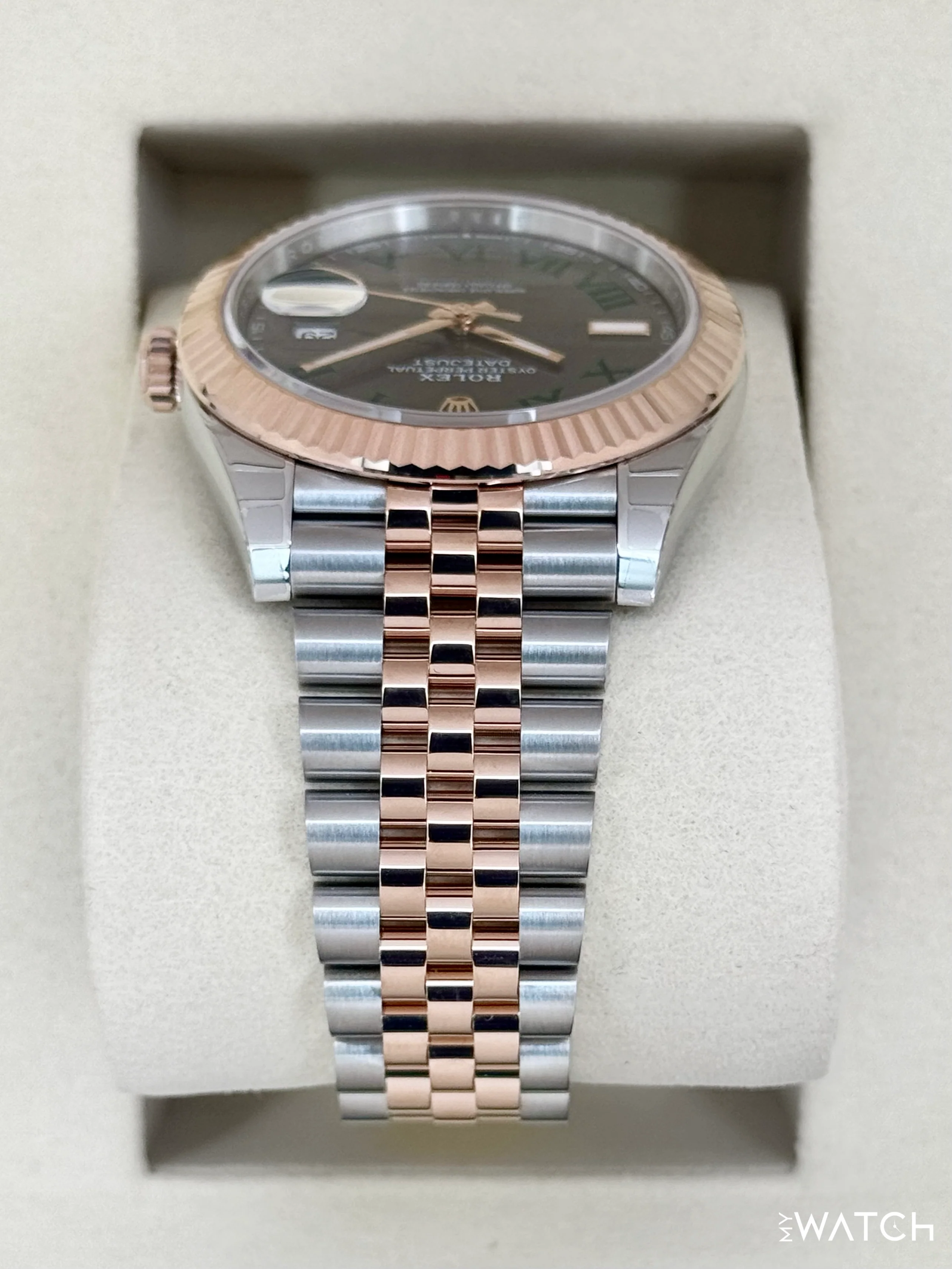 NEW 2026 Rolex Datejust 41mm 126331 Two-Tone Jubilee Wimbledon Dial (STICKERED) - Image 4