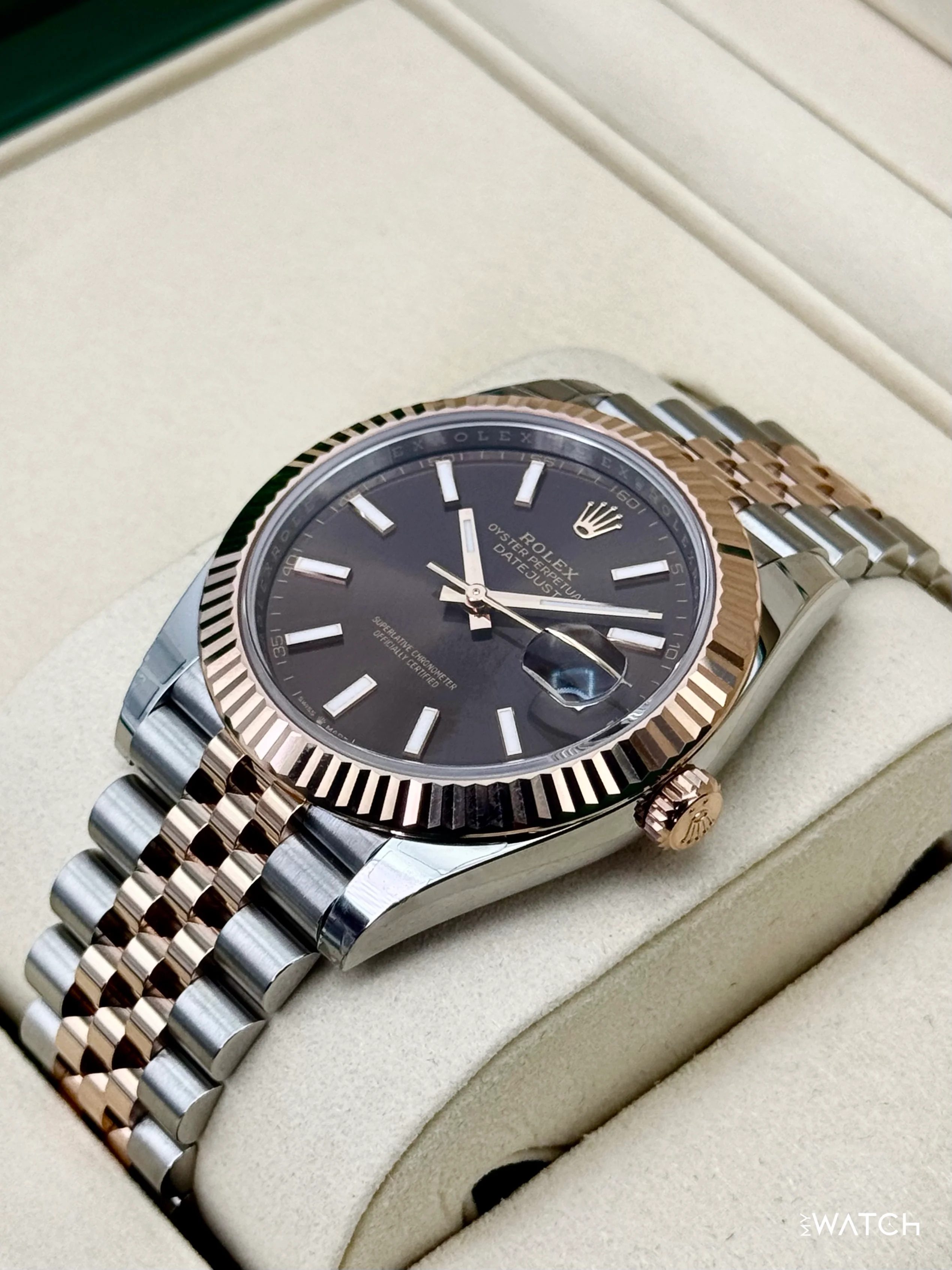 NEW 2026 Rolex Datejust 41mm 126331 Two-Tone Rose Gold Chocolate Dial (STICKERED) - Image 5