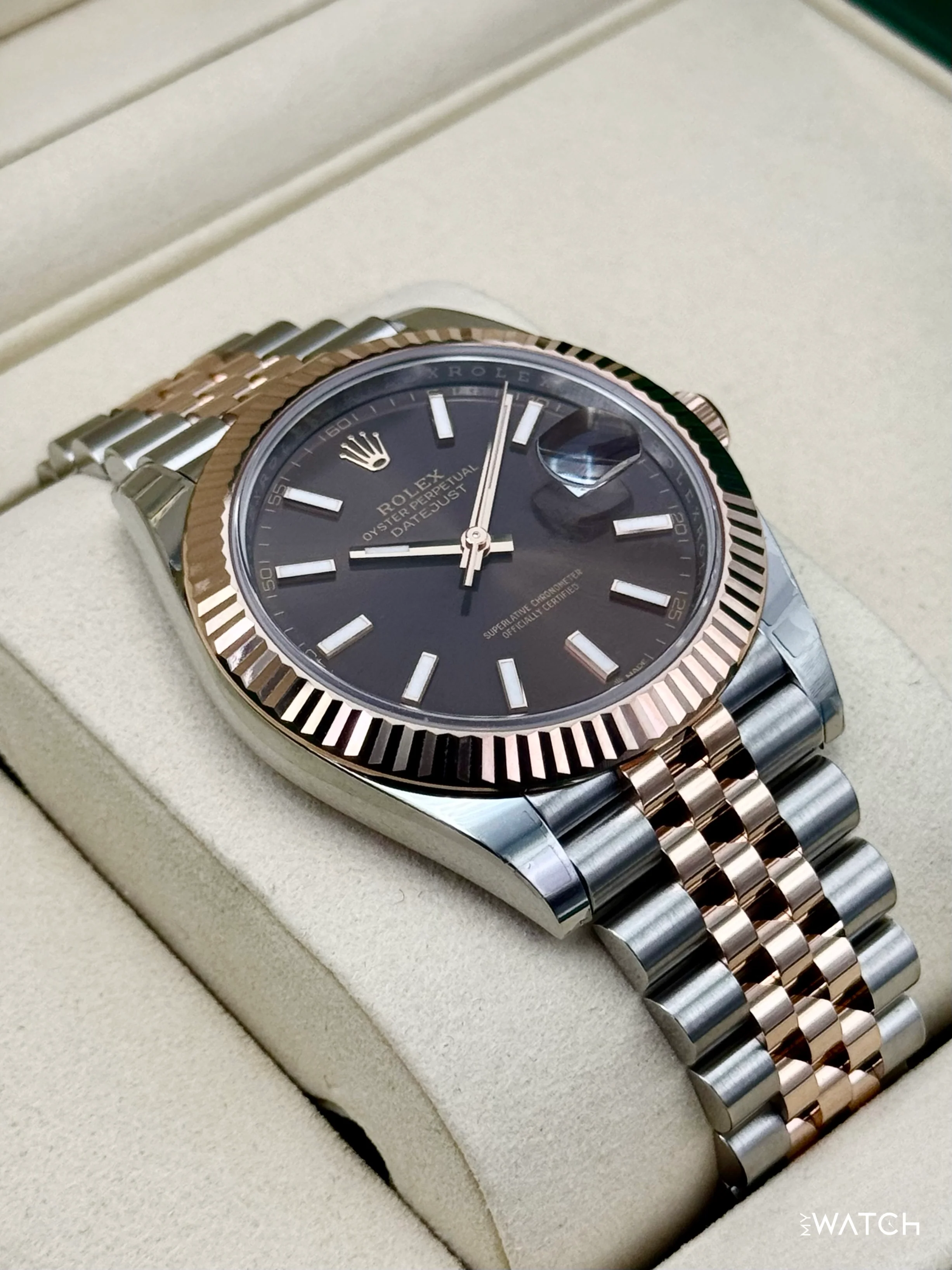 NEW 2026 Rolex Datejust 41mm 126331 Two-Tone Rose Gold Chocolate Dial (STICKERED) - Image 6