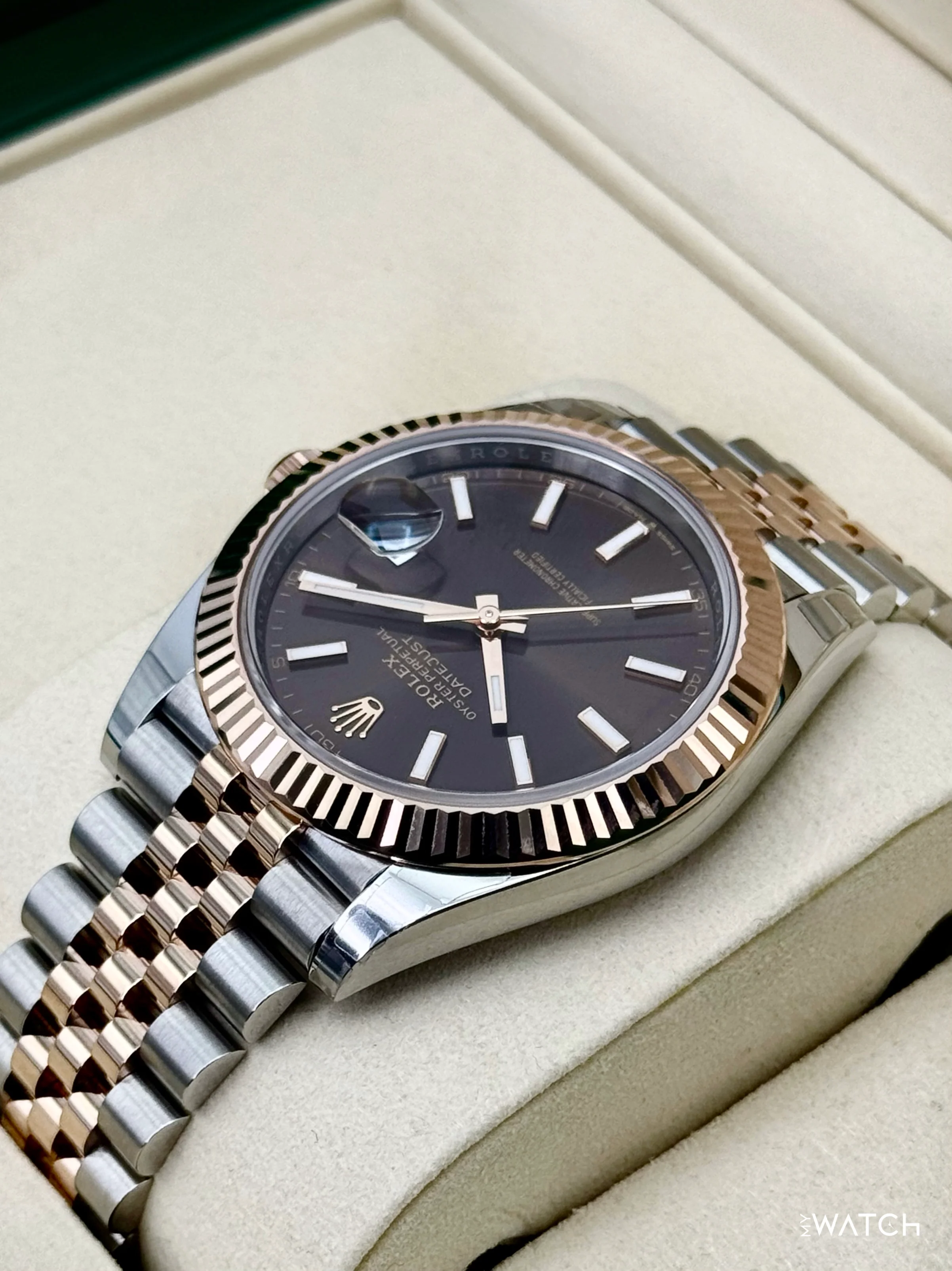 NEW 2026 Rolex Datejust 41mm 126331 Two-Tone Rose Gold Chocolate Dial (STICKERED) - Image 7