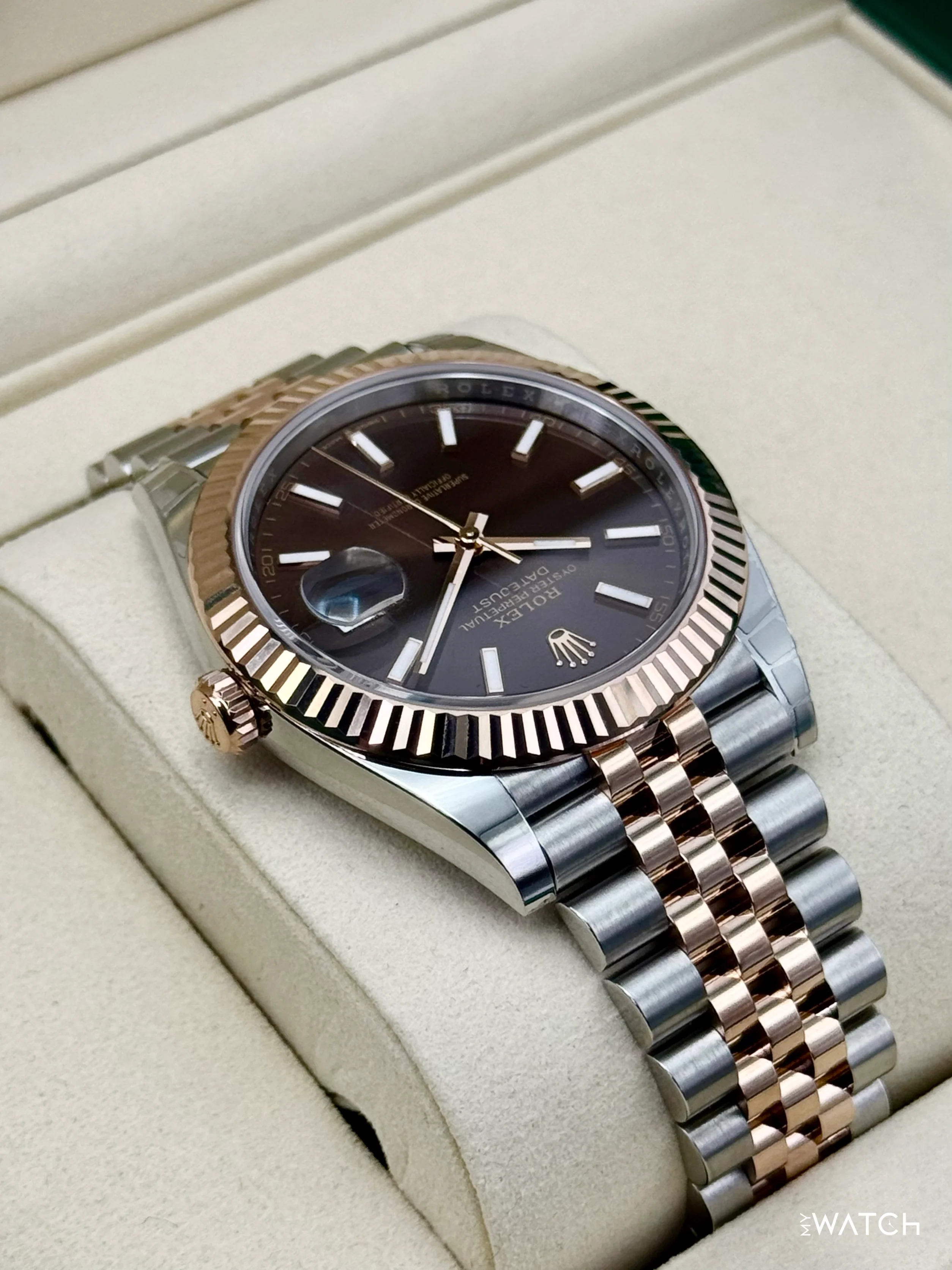 NEW 2026 Rolex Datejust 41mm 126331 Two-Tone Rose Gold Chocolate Dial (STICKERED) - Image 8