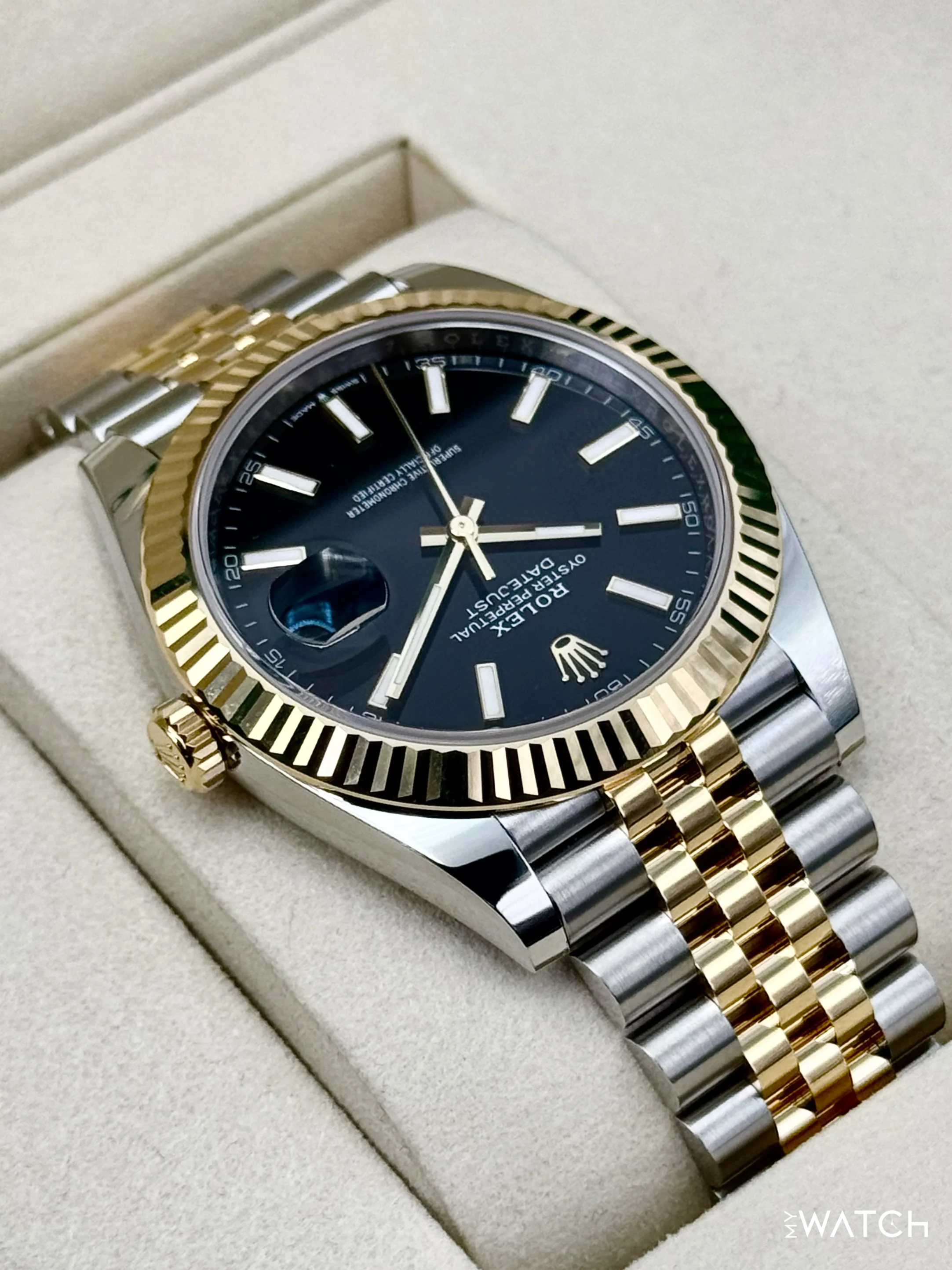 NEW 2026 Rolex Datejust 41mm 126333 Two-Tone Jubilee Black Dial - Image 8
