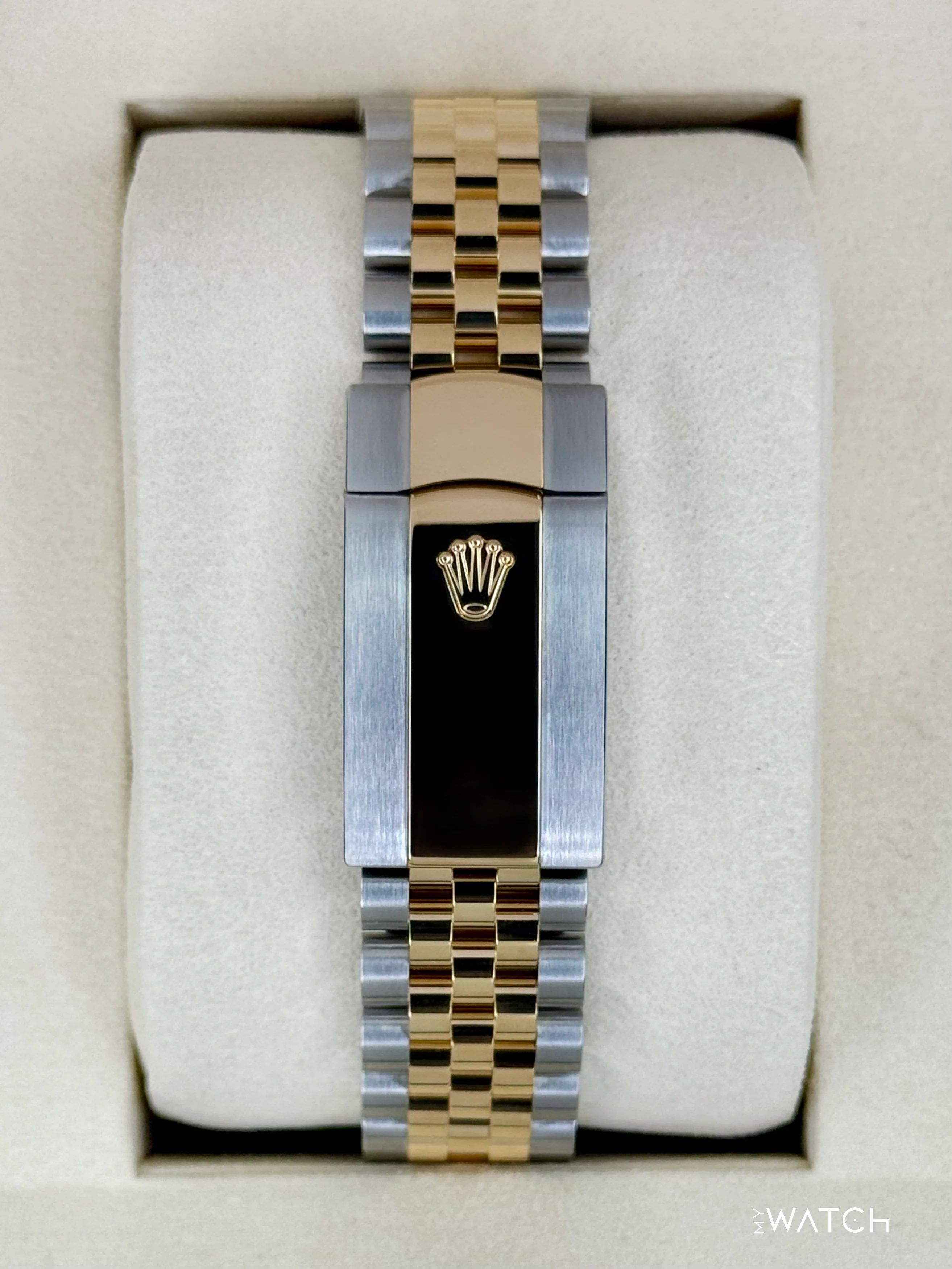 NEW 2026 Rolex Datejust 41mm 126333 Two-Tone Jubilee Champagne Diamond Dial - Image 2