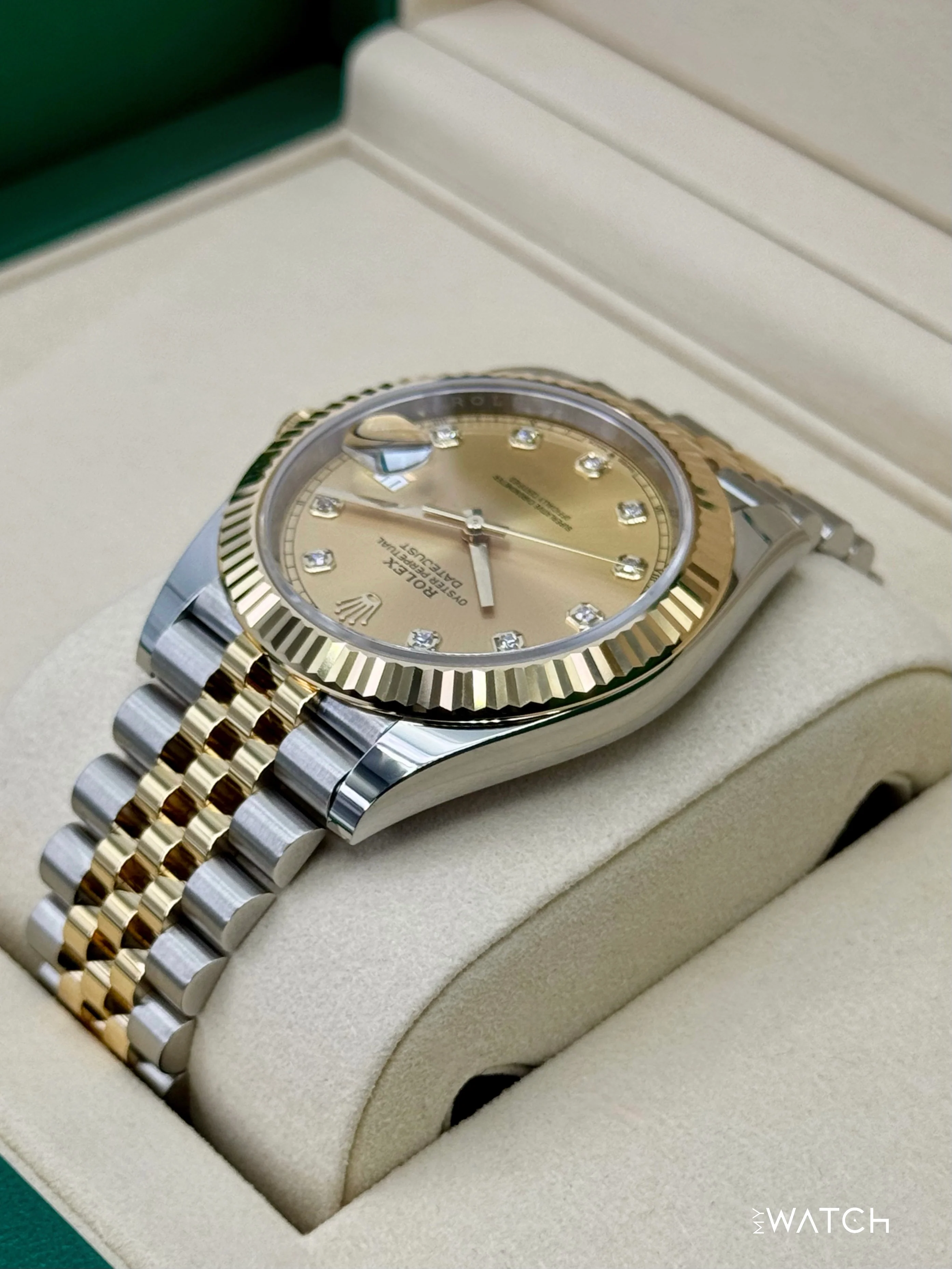 NEW 2026 Rolex Datejust 41mm 126333 Two-Tone Jubilee Champagne Diamond Dial - Image 7