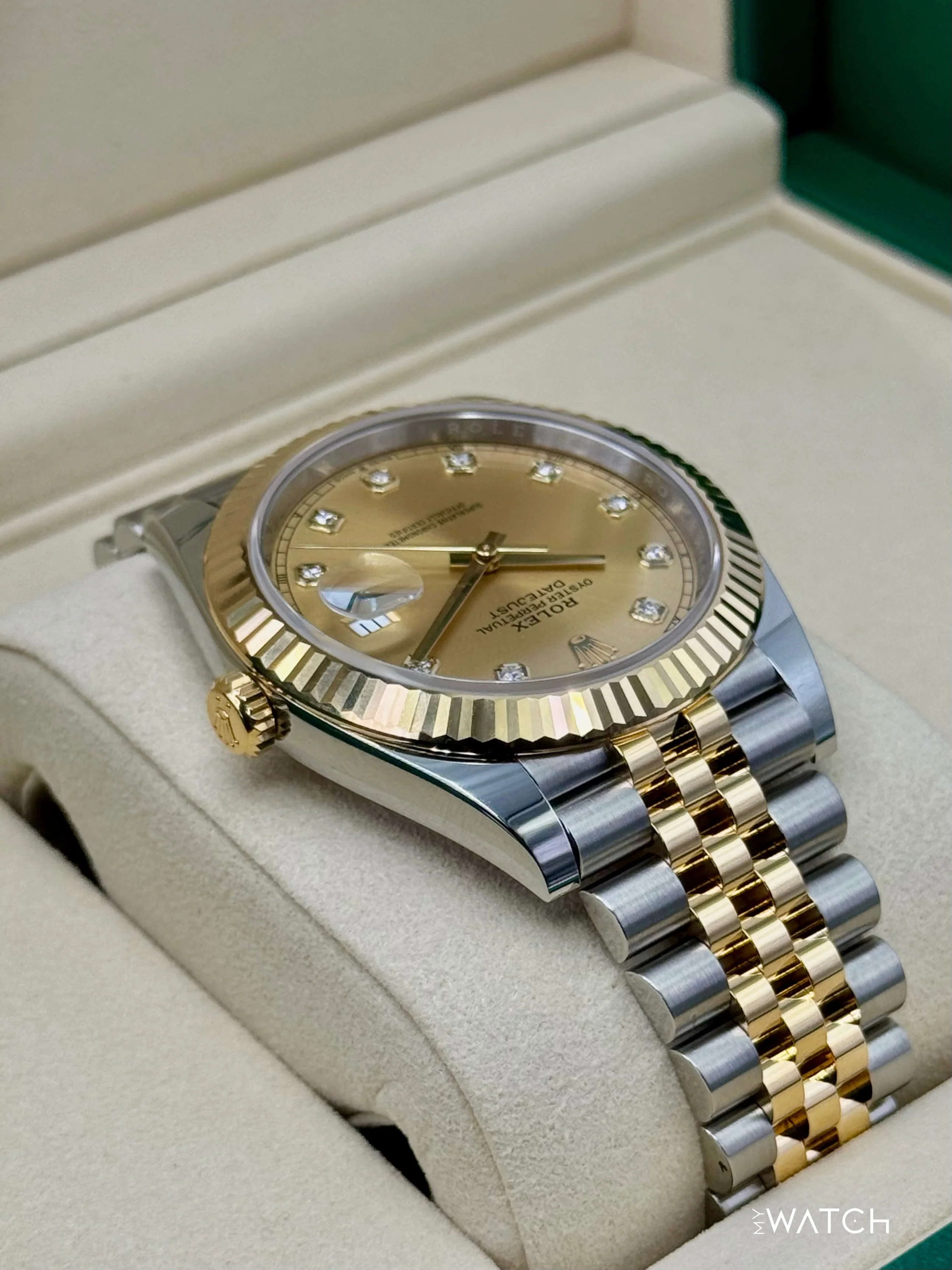 NEW 2026 Rolex Datejust 41mm 126333 Two-Tone Jubilee Champagne Diamond Dial - Image 8