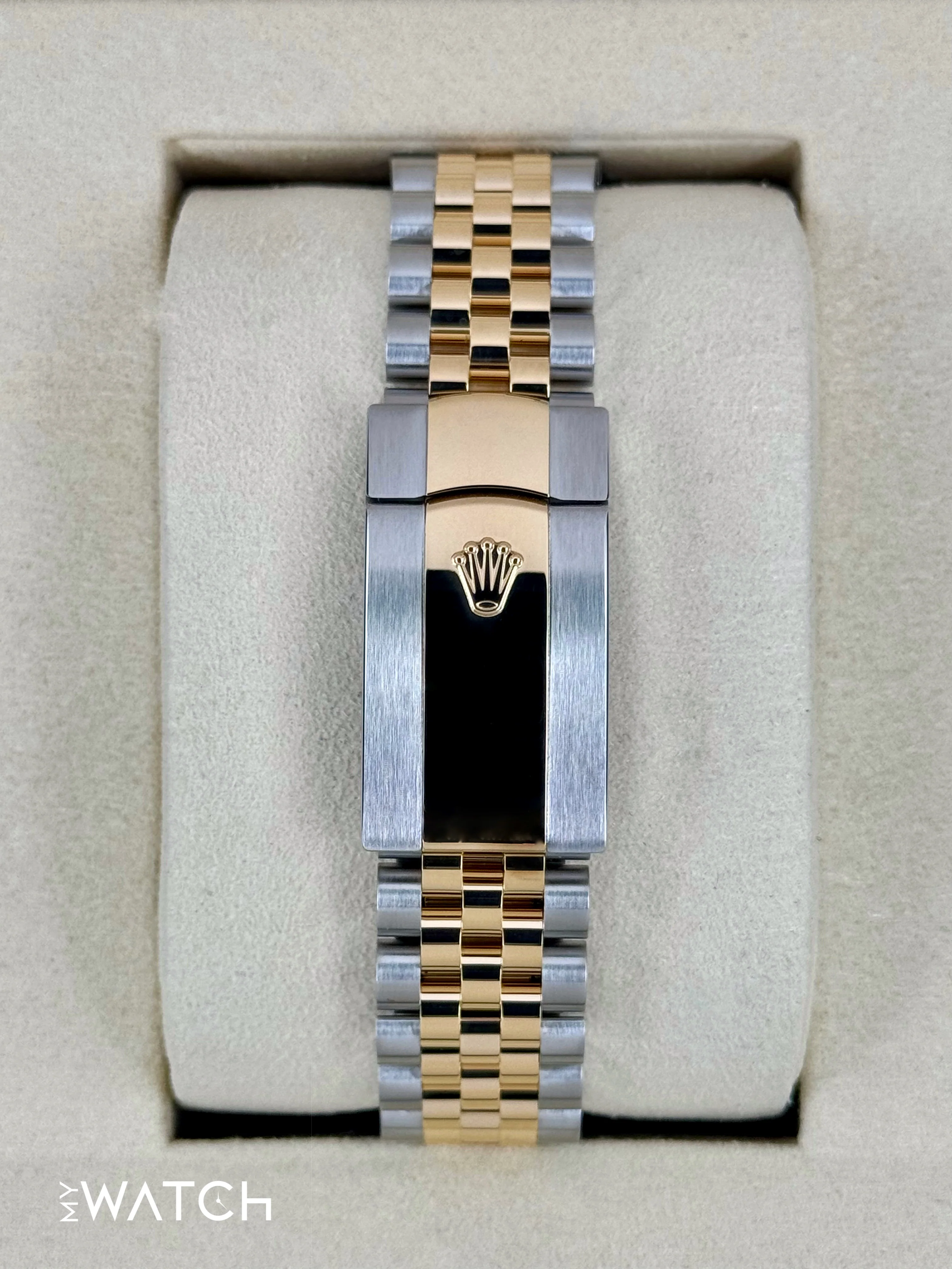 NEW 2026 Rolex Datejust 41mm 126333 Two-Tone Jubilee Wimbledon Dial - Image 2