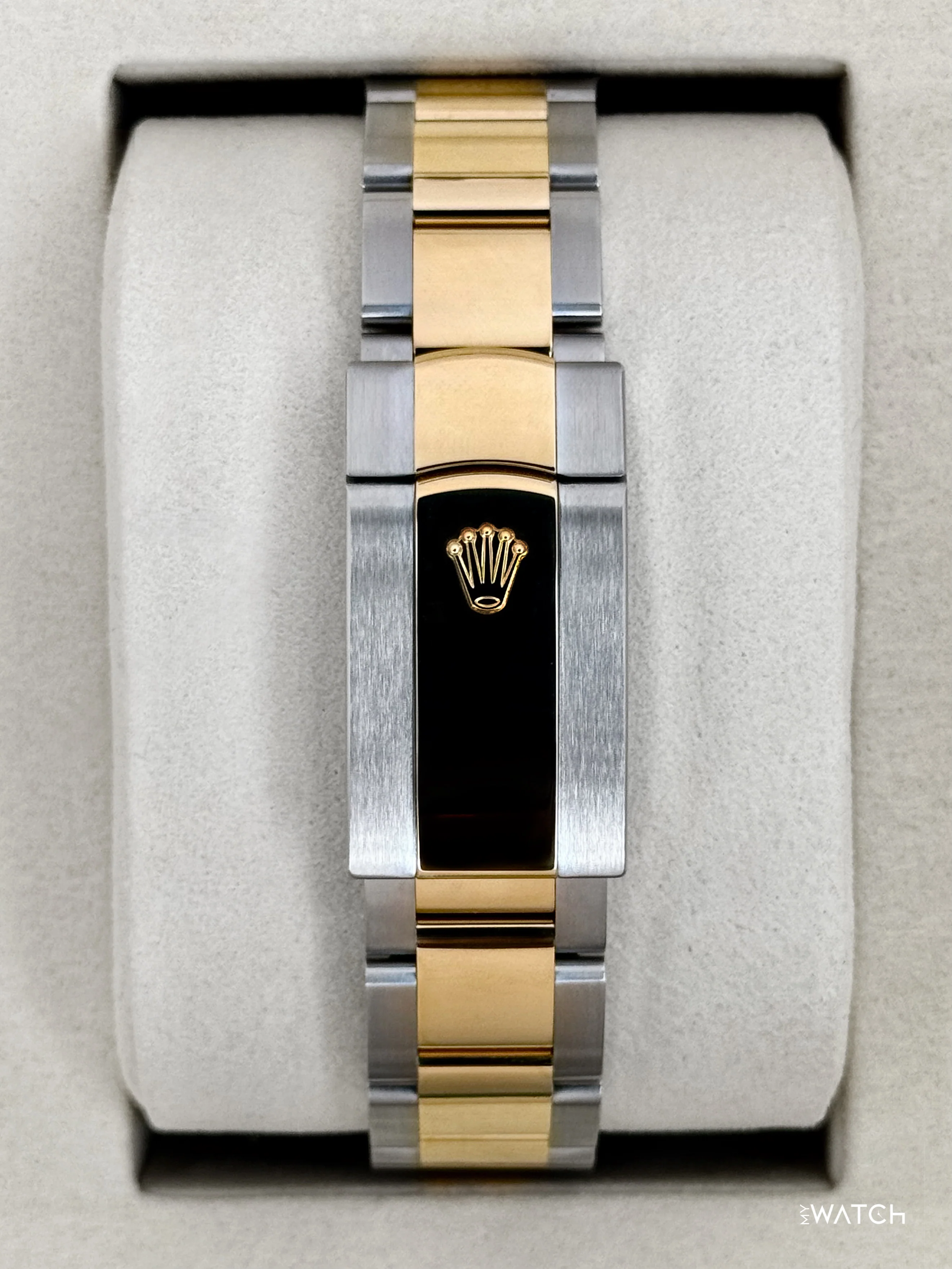 NEW 2026 Rolex Datejust 41mm 126333 Two-Tone Oyster Wimbledon Dial - Image 2
