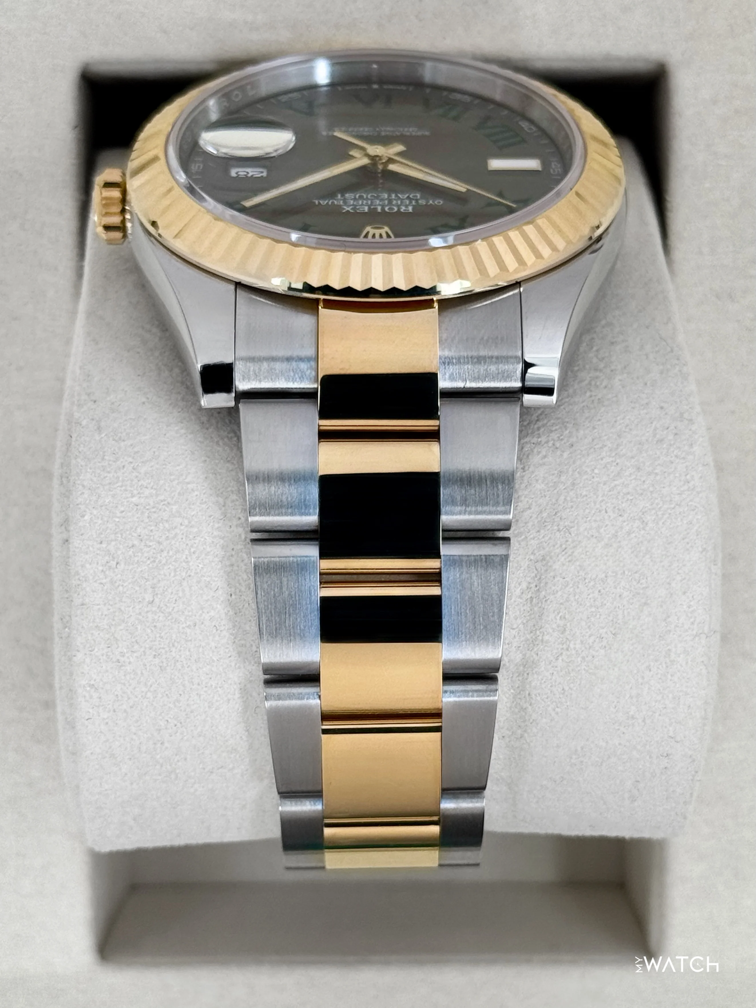 NEW 2026 Rolex Datejust 41mm 126333 Two-Tone Oyster Wimbledon Dial - Image 4