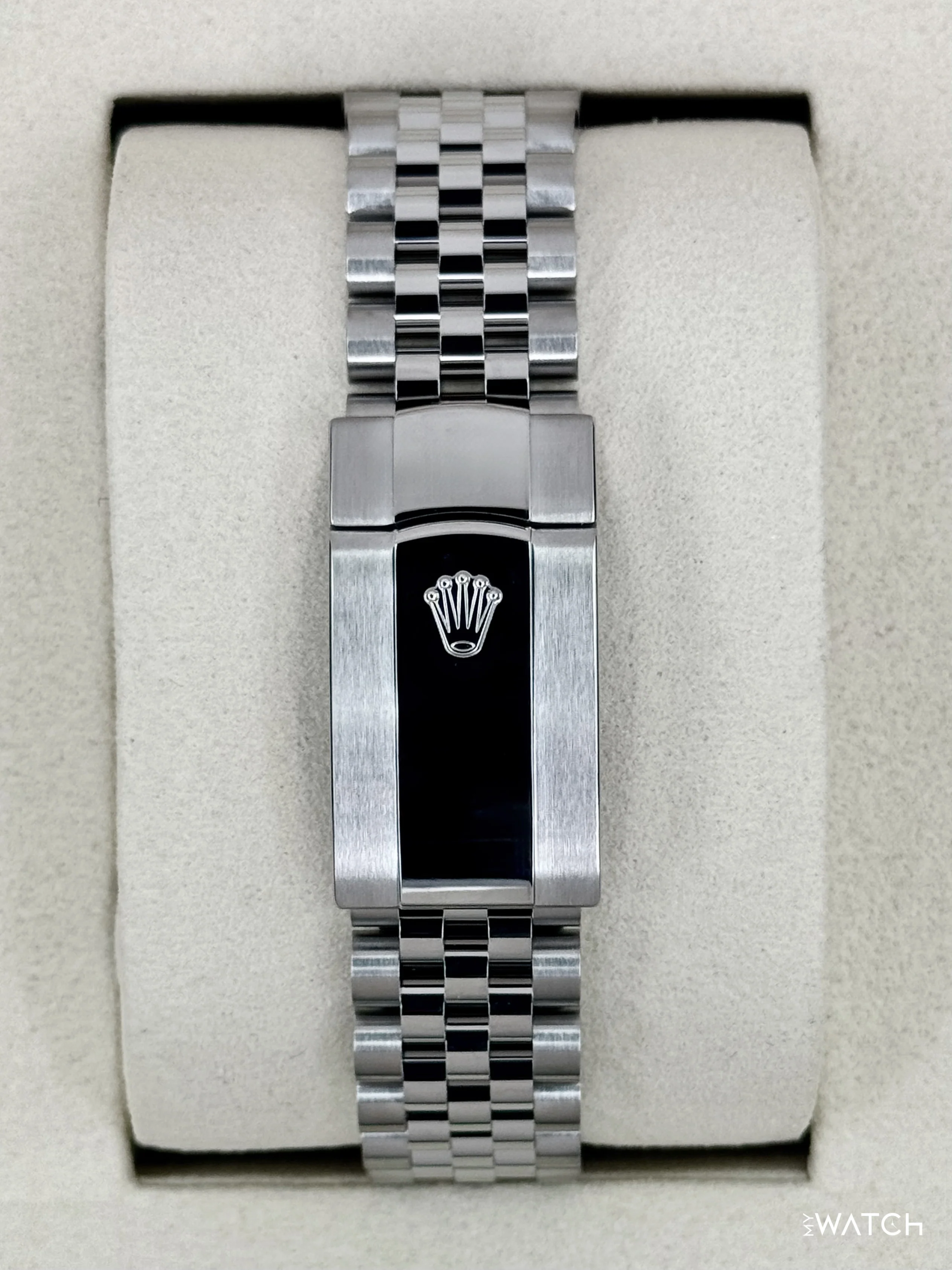 NEW 2026 Rolex Datejust 41mm 126334 Jubilee Green Dial - Image 2