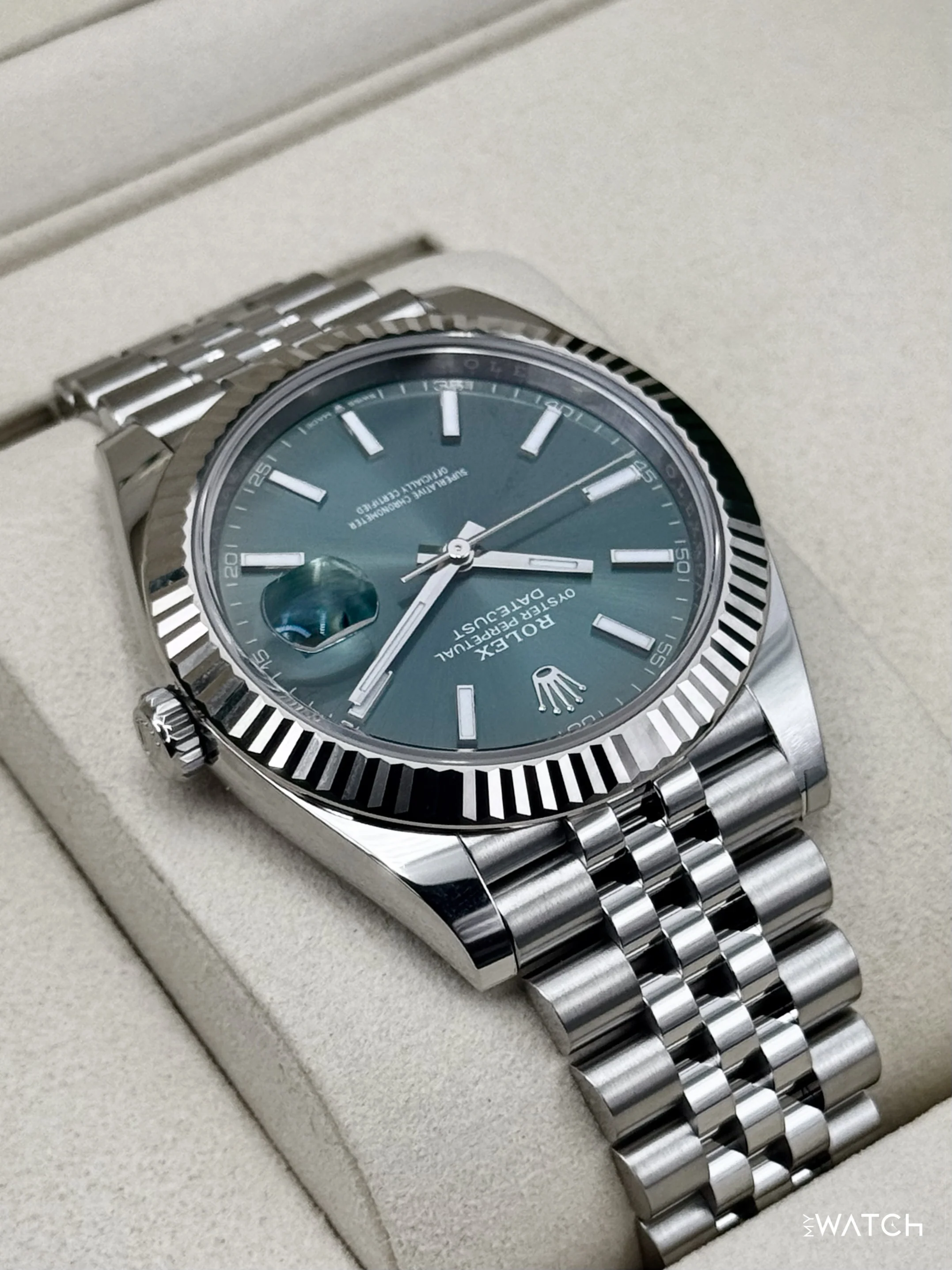NEW 2026 Rolex Datejust 41mm 126334 Jubilee Green Dial - Image 8