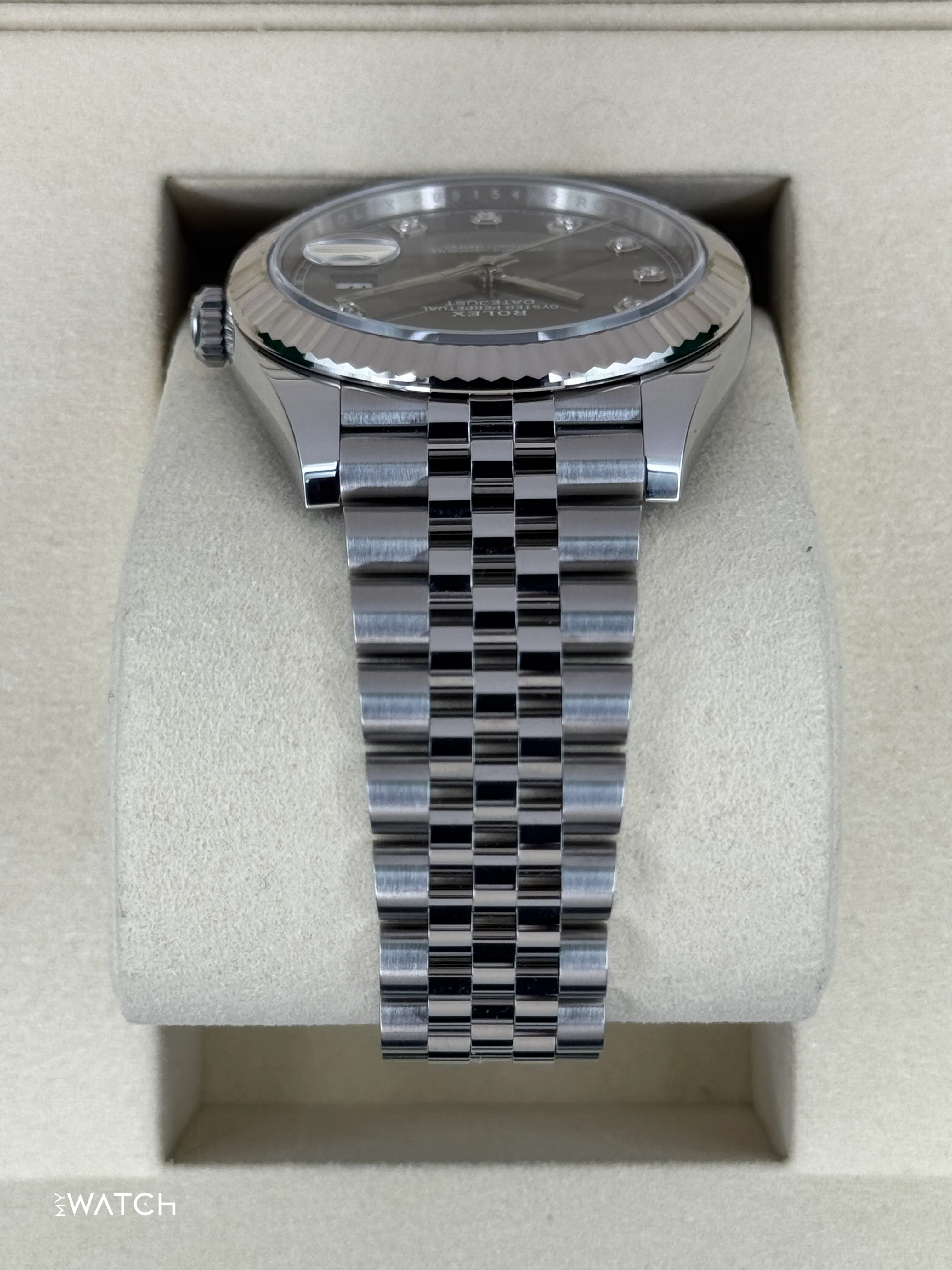 NEW 2026 Rolex Datejust 41mm 126334 Stainless Steel Jubilee Rhodium Diamond Dial - Image 4