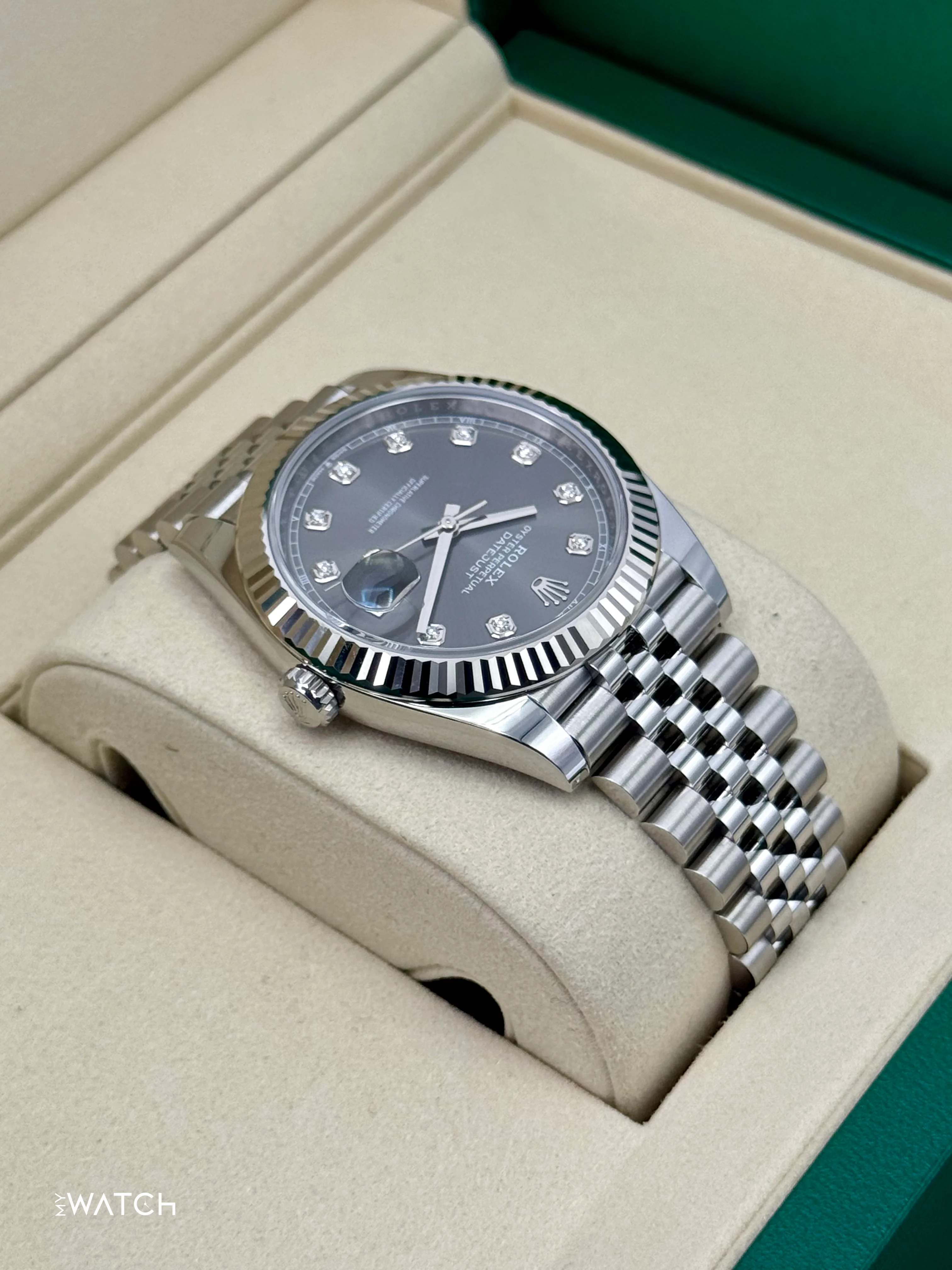 NEW 2026 Rolex Datejust 41mm 126334 Stainless Steel Jubilee Rhodium Diamond Dial - Image 8