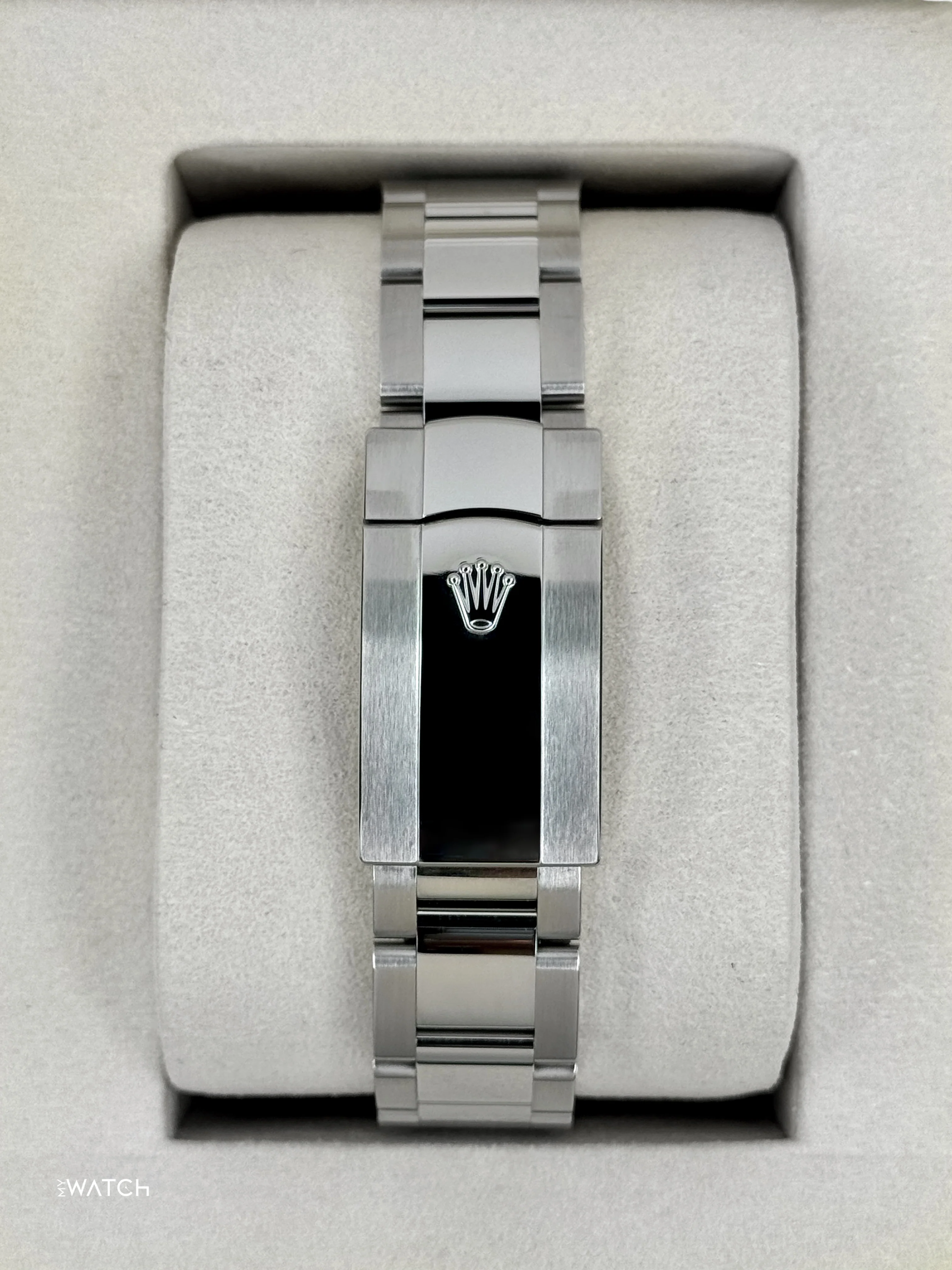 NEW 2026 Rolex Datejust 41mm 126334 Stainless Steel Oyster White Dial - Image 2