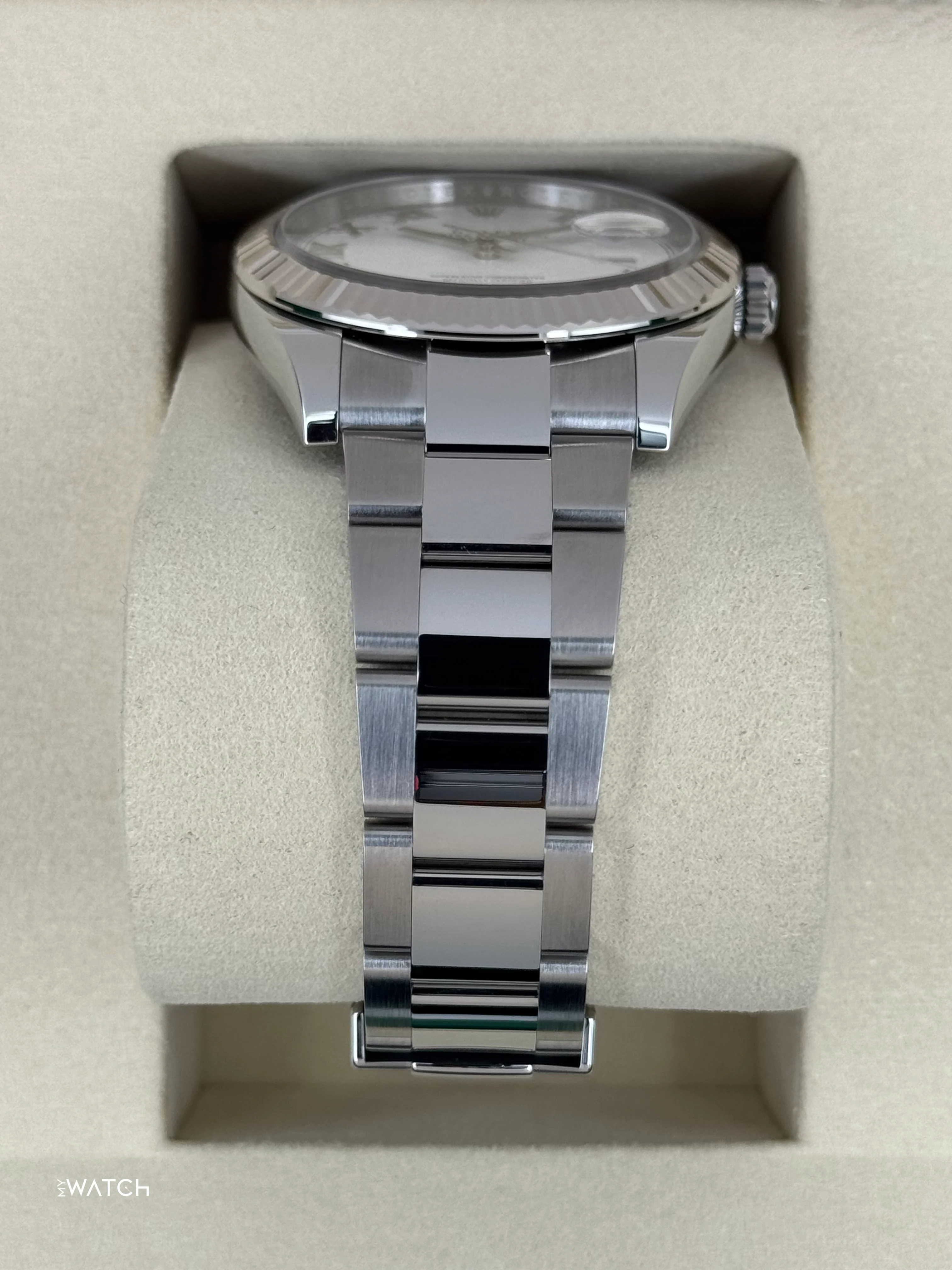 NEW 2026 Rolex Datejust 41mm 126334 Stainless Steel Oyster White Dial - Image 3