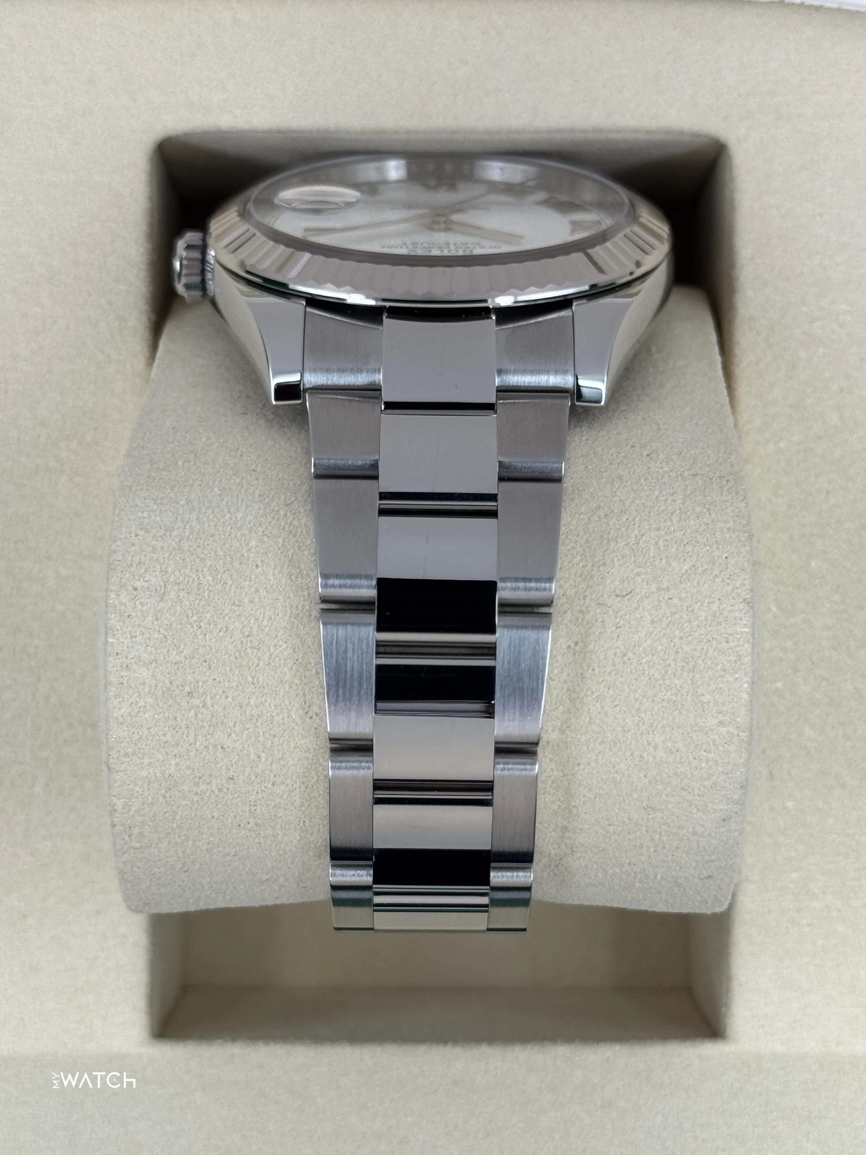 NEW 2026 Rolex Datejust 41mm 126334 Stainless Steel Oyster White Dial - Image 4