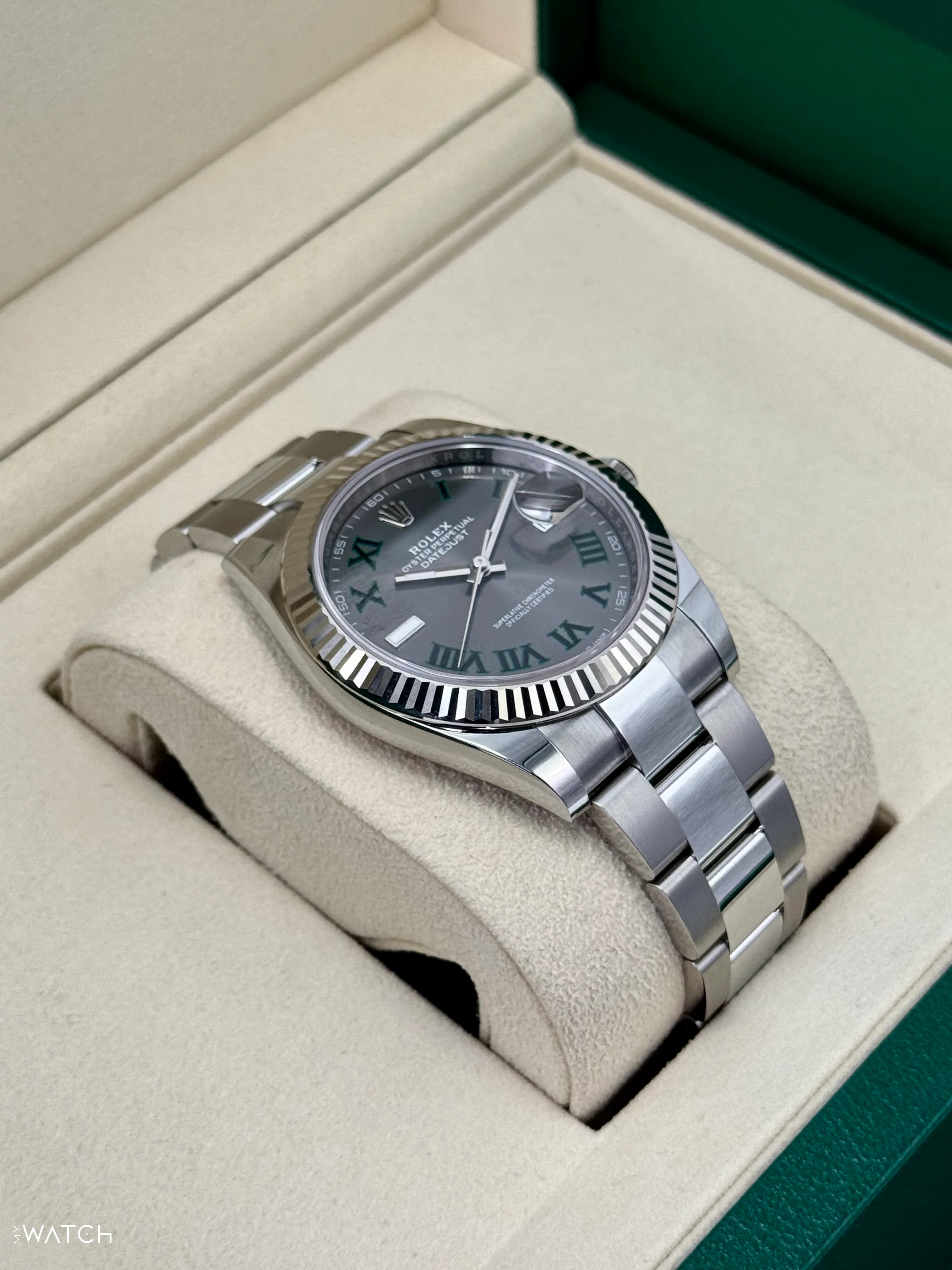 NEW 2026 Rolex Datejust 41mm 126334 Stainless Steel Oyster Wimbledon Dial - Image 6