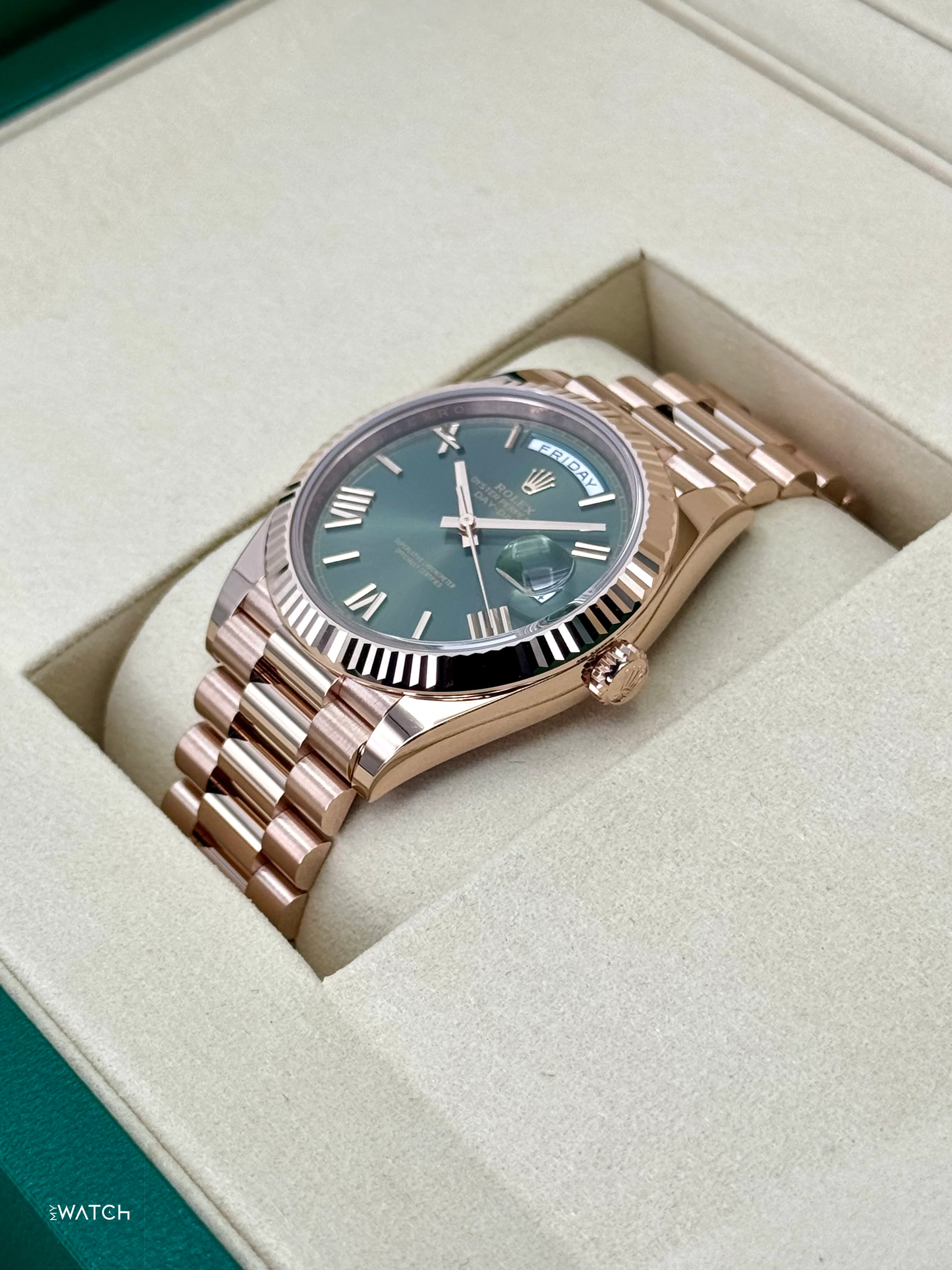 NEW 2026 Rolex Day-Date 40mm 228235 Presidential Rose Gold Olive Green Dial - Image 5