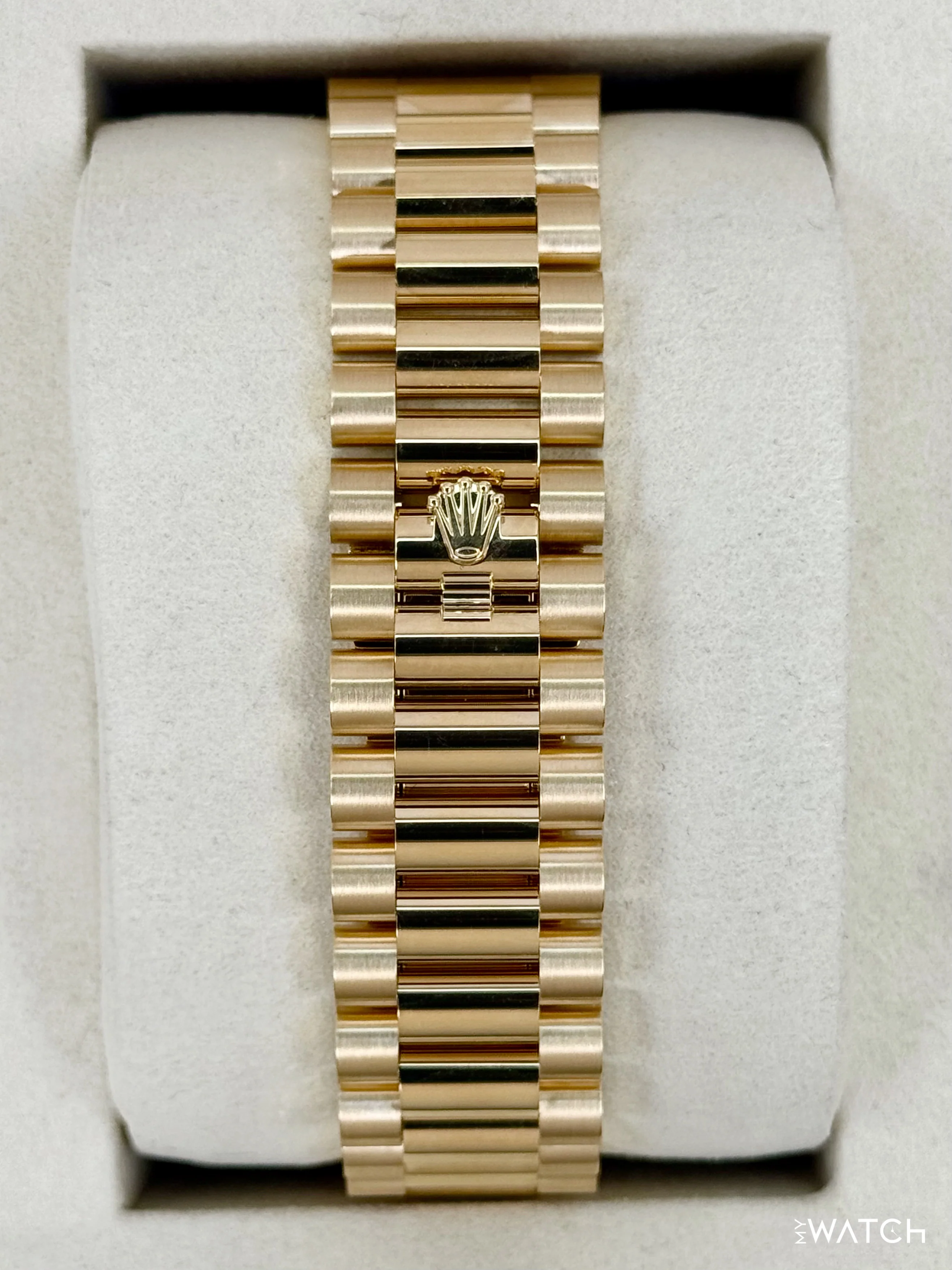 NEW 2026 Rolex Day-Date 40mm 228238 Presidential Green Dial - Image 2