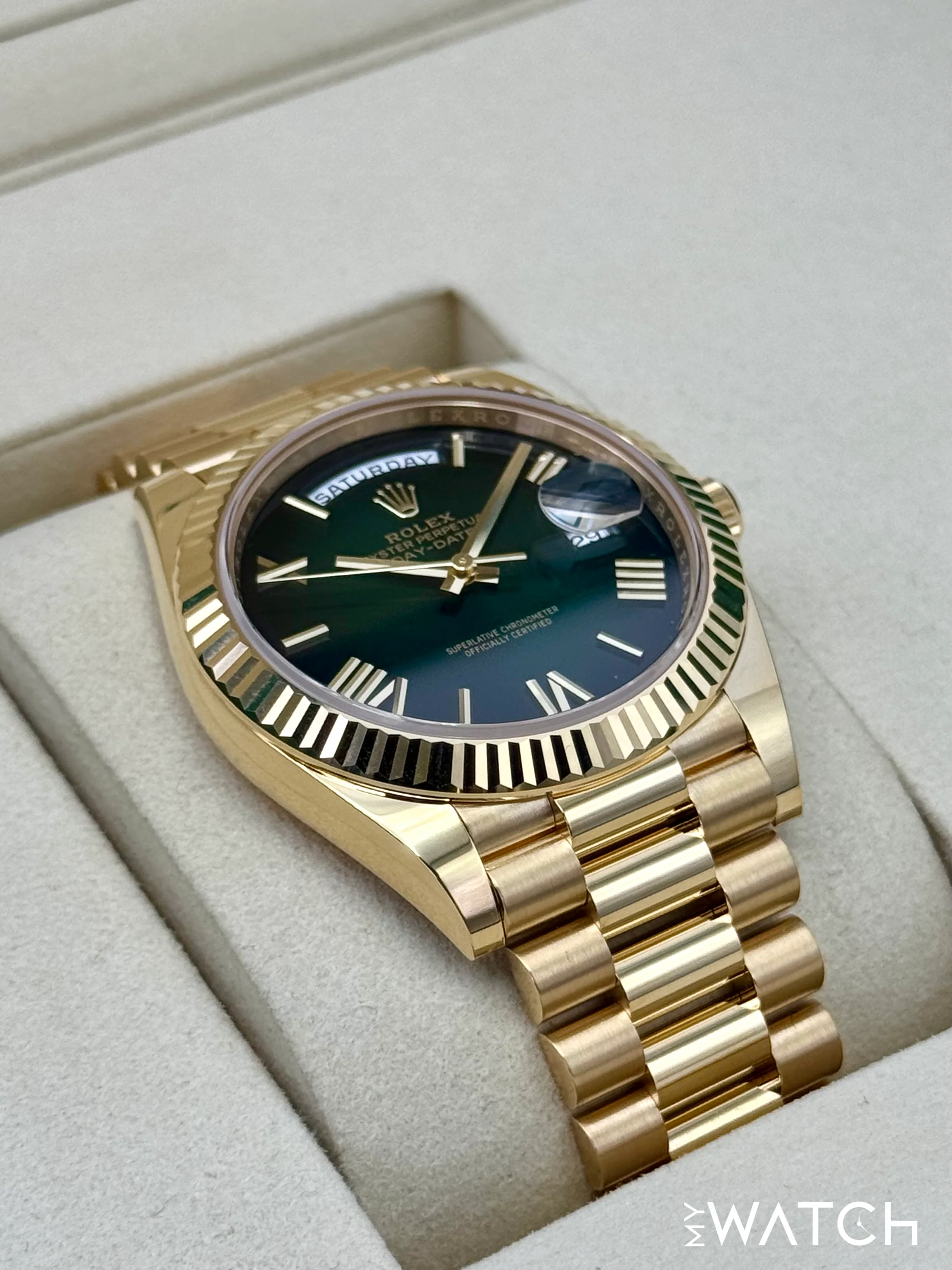 NEW 2026 Rolex Day-Date 40mm 228238 Presidential Green Ombre Dial - Image 6